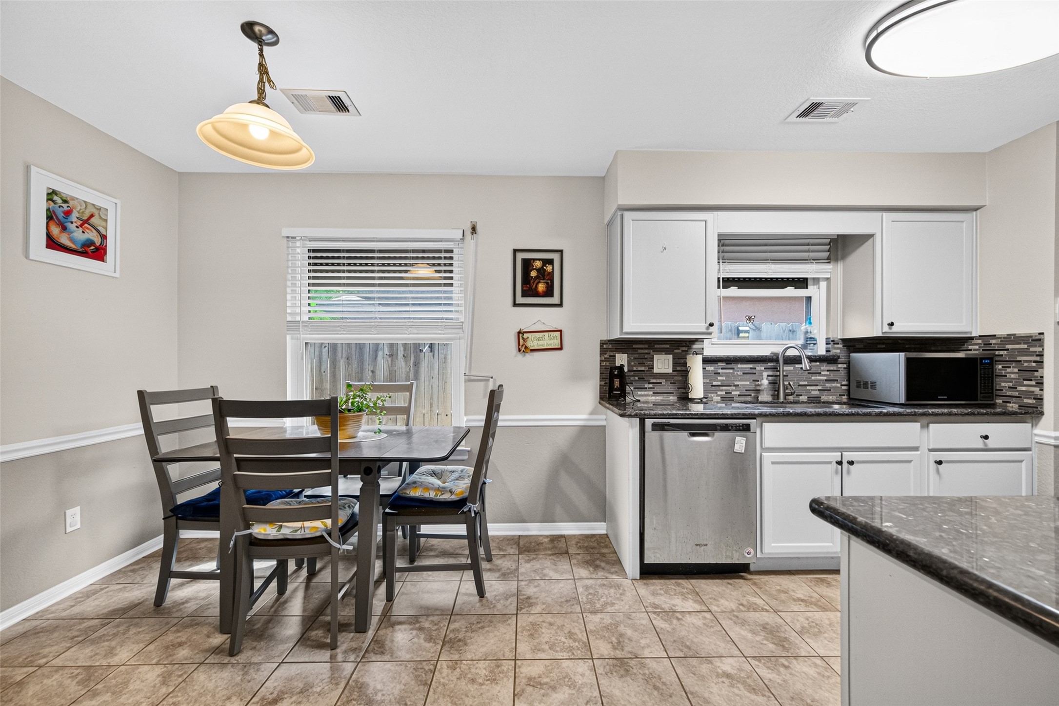 2316 29th Avenue N, Texas City, TX 77590