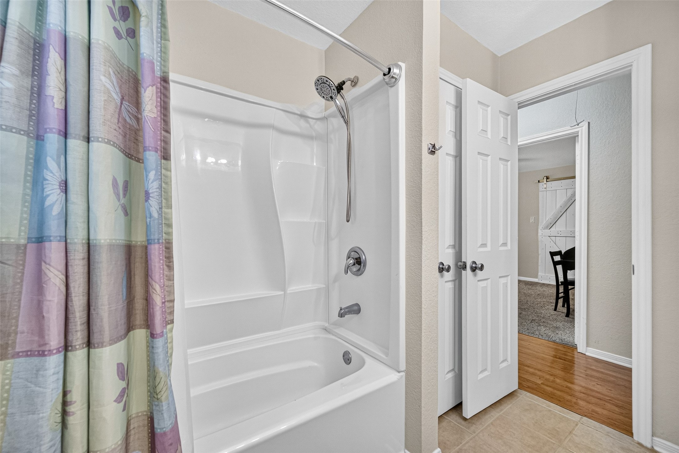 2316 29th Avenue N, Texas City, TX 77590