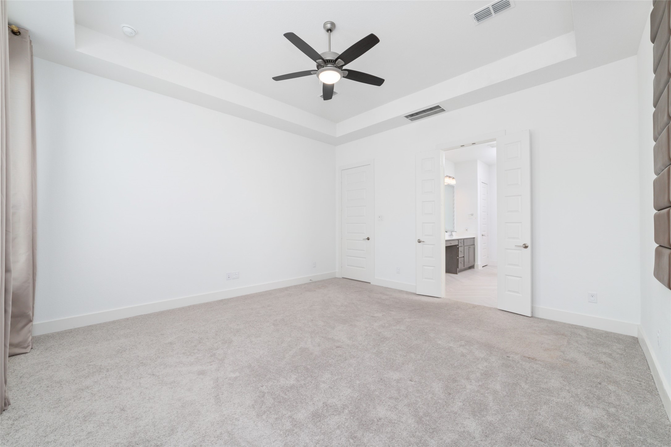 32018 Crested Knoll Court, Fulshear, TX 77441