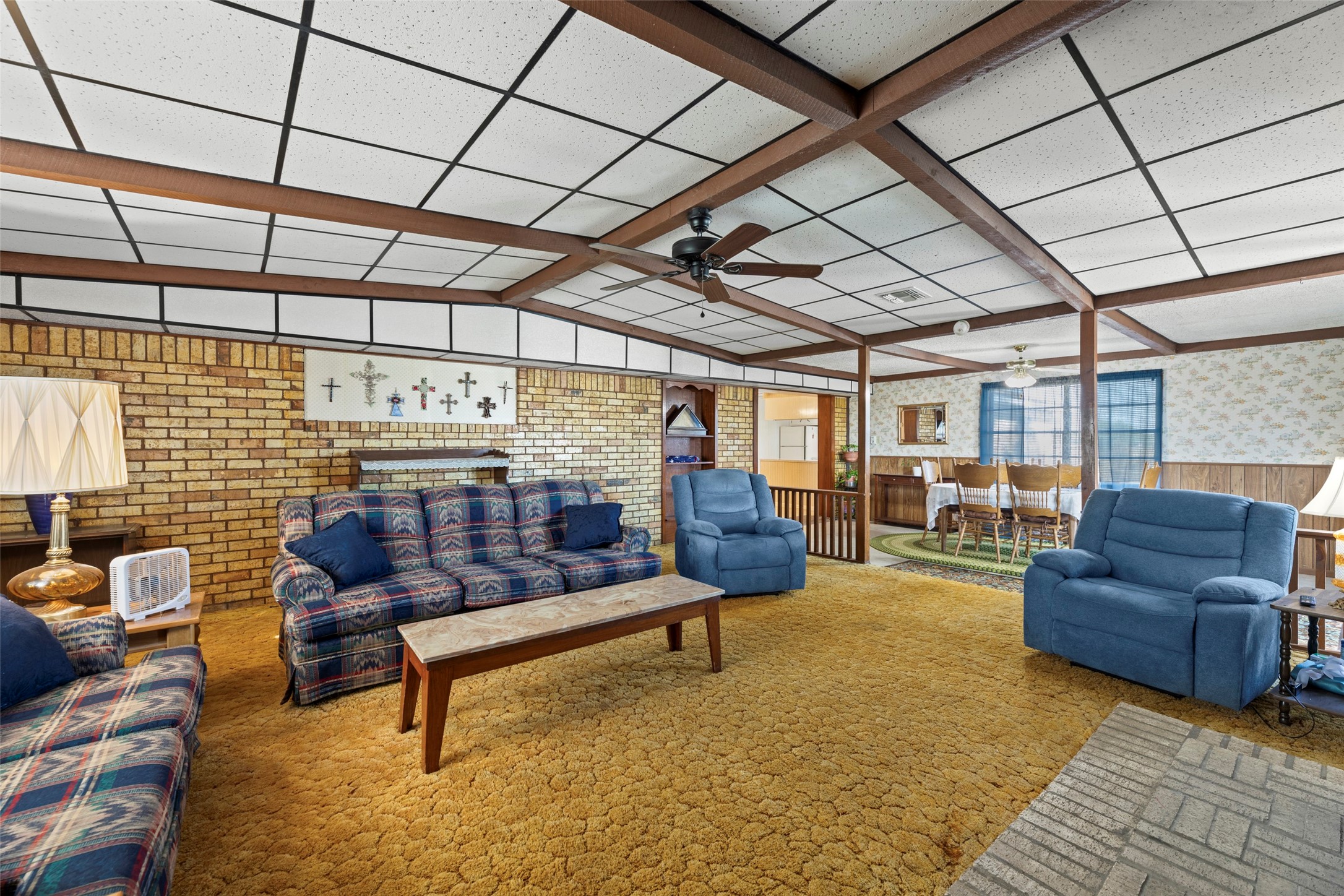 1542 Pilcik Road, Orchard, TX 77435