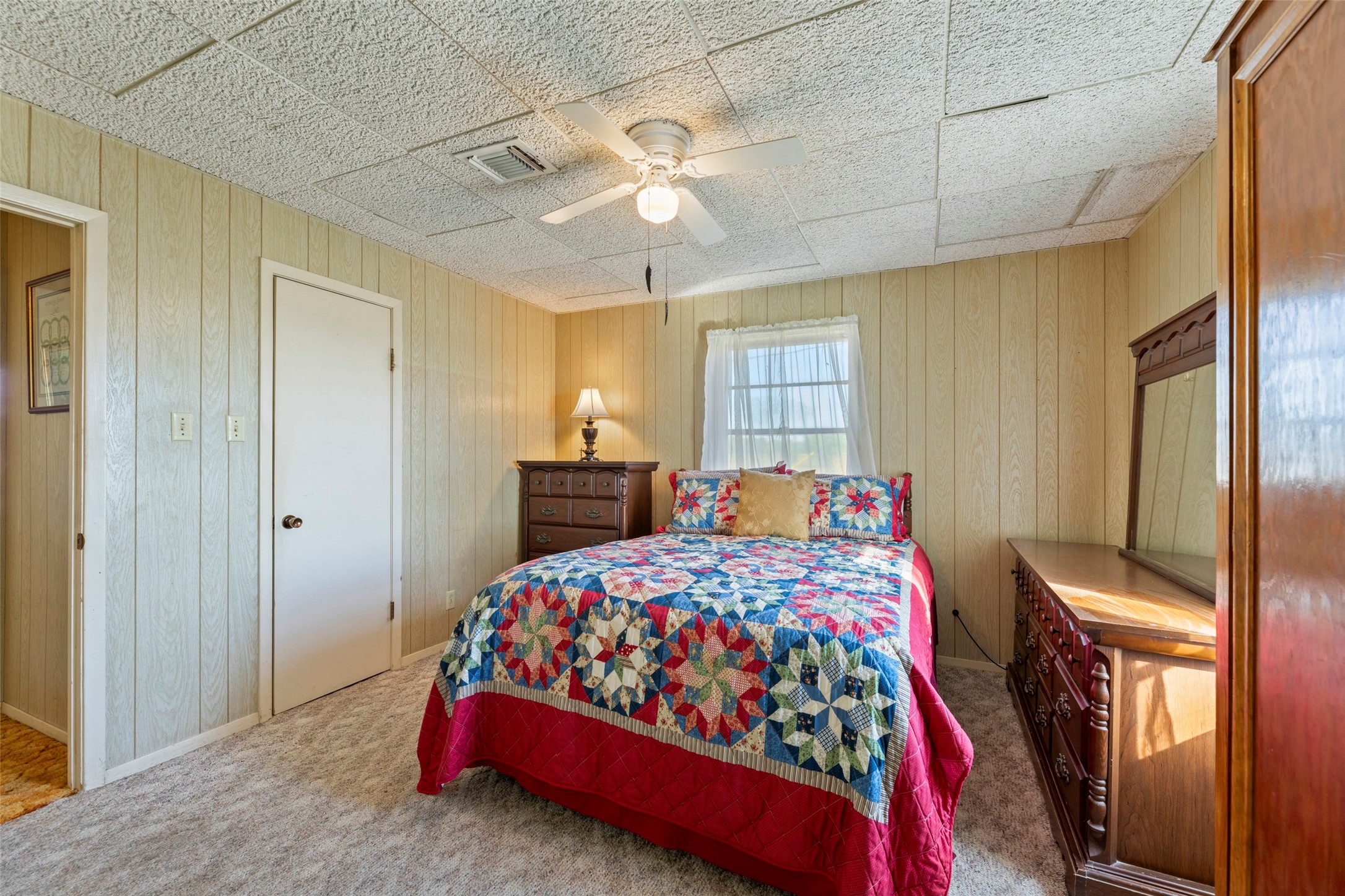 1542 Pilcik Road, Orchard, TX 77435