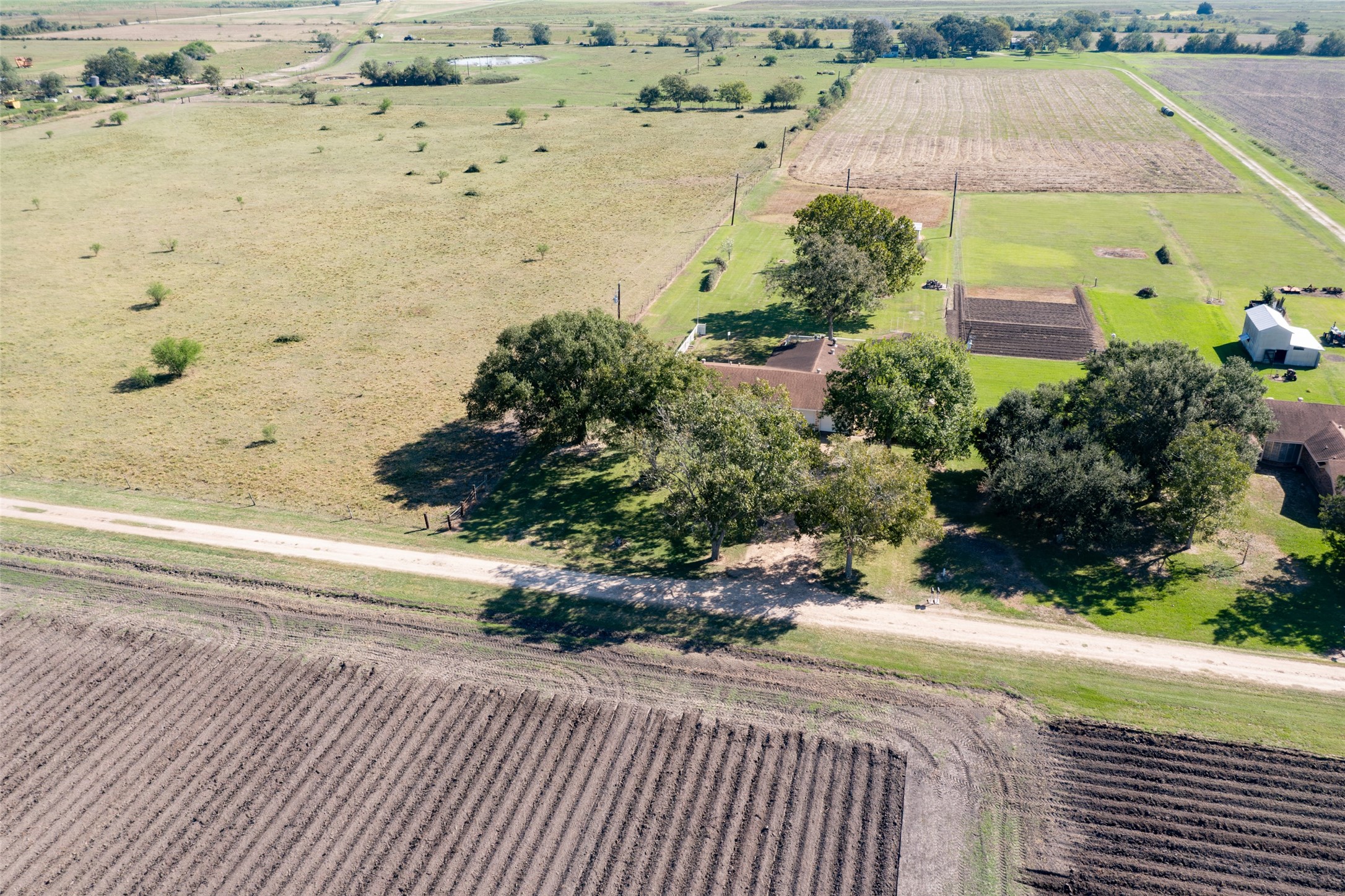 1542 Pilcik Road, Orchard, TX 77435