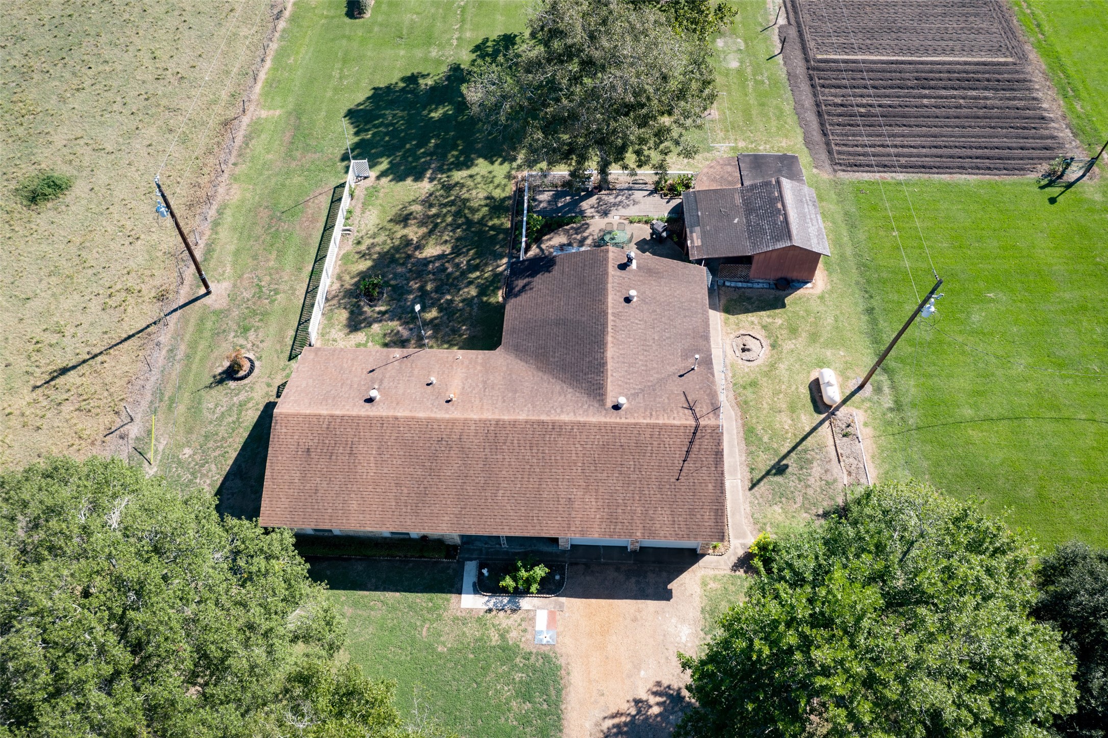 1542 Pilcik Road, Orchard, TX 77435