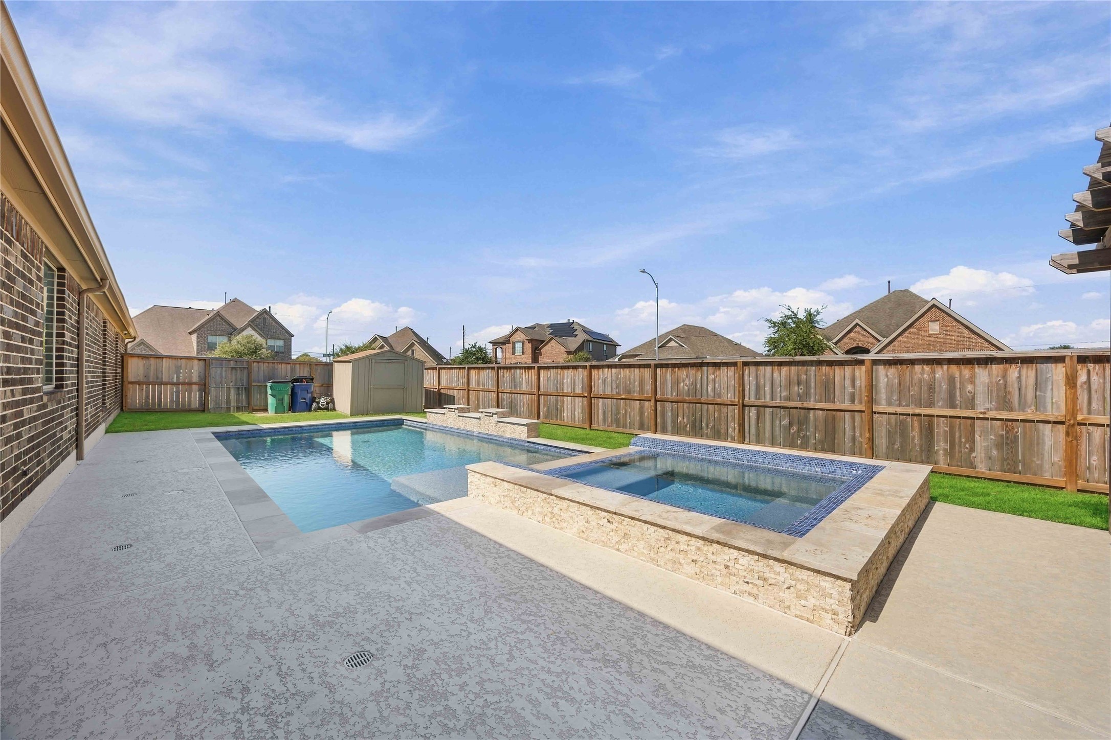 5111 Blue Canoe Road, Manvel, TX 77578
