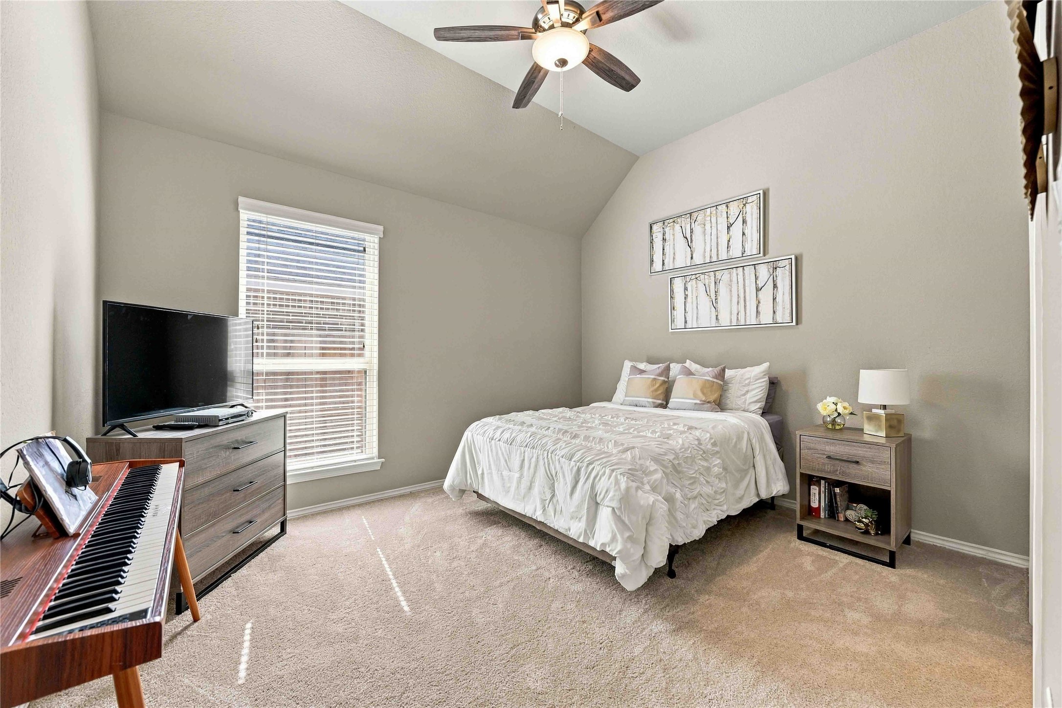 Spacious secondary bedroom featuring the added convenience of a private en-suite bathroom, offering comfort, privacy, and flexibility for family members or guests. An ideal retreat with its own dedicated bathroom for added everyday convenience. Spacious secondary bedroom featuring the added convenience of a private en-suite bathroom, offering comfort, privacy, and flexibility for family members or guests. An ideal retreat with its own dedicated bathroom for added everyday convenience.