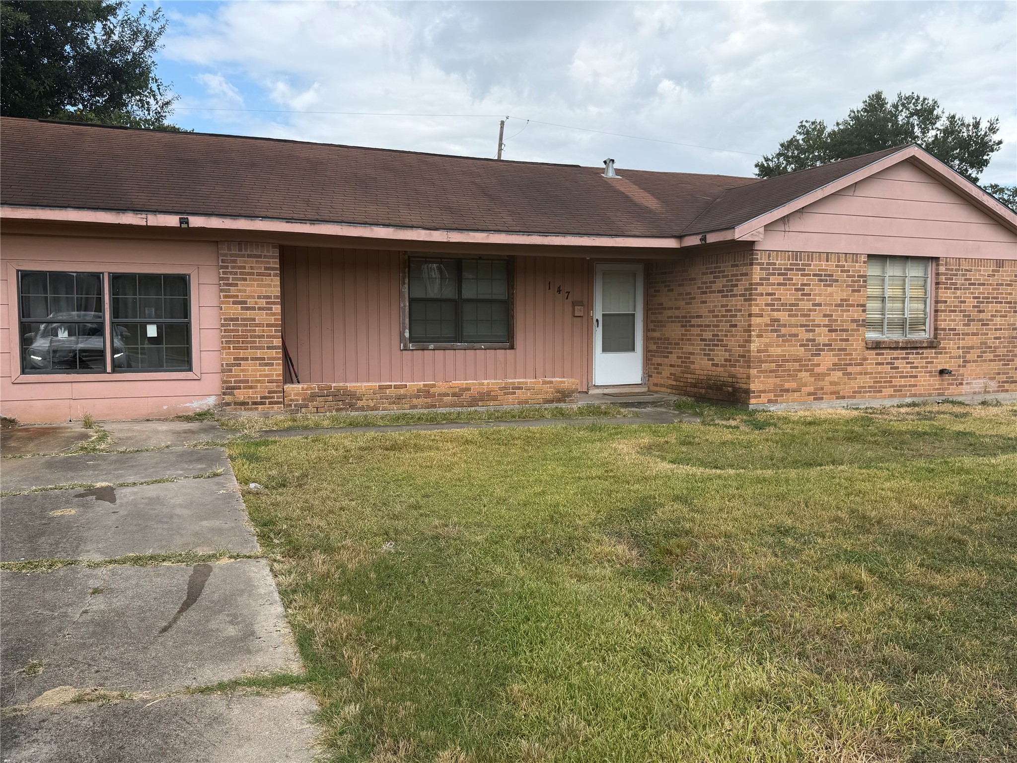 147 Victoria Drive, Houston, TX 77022