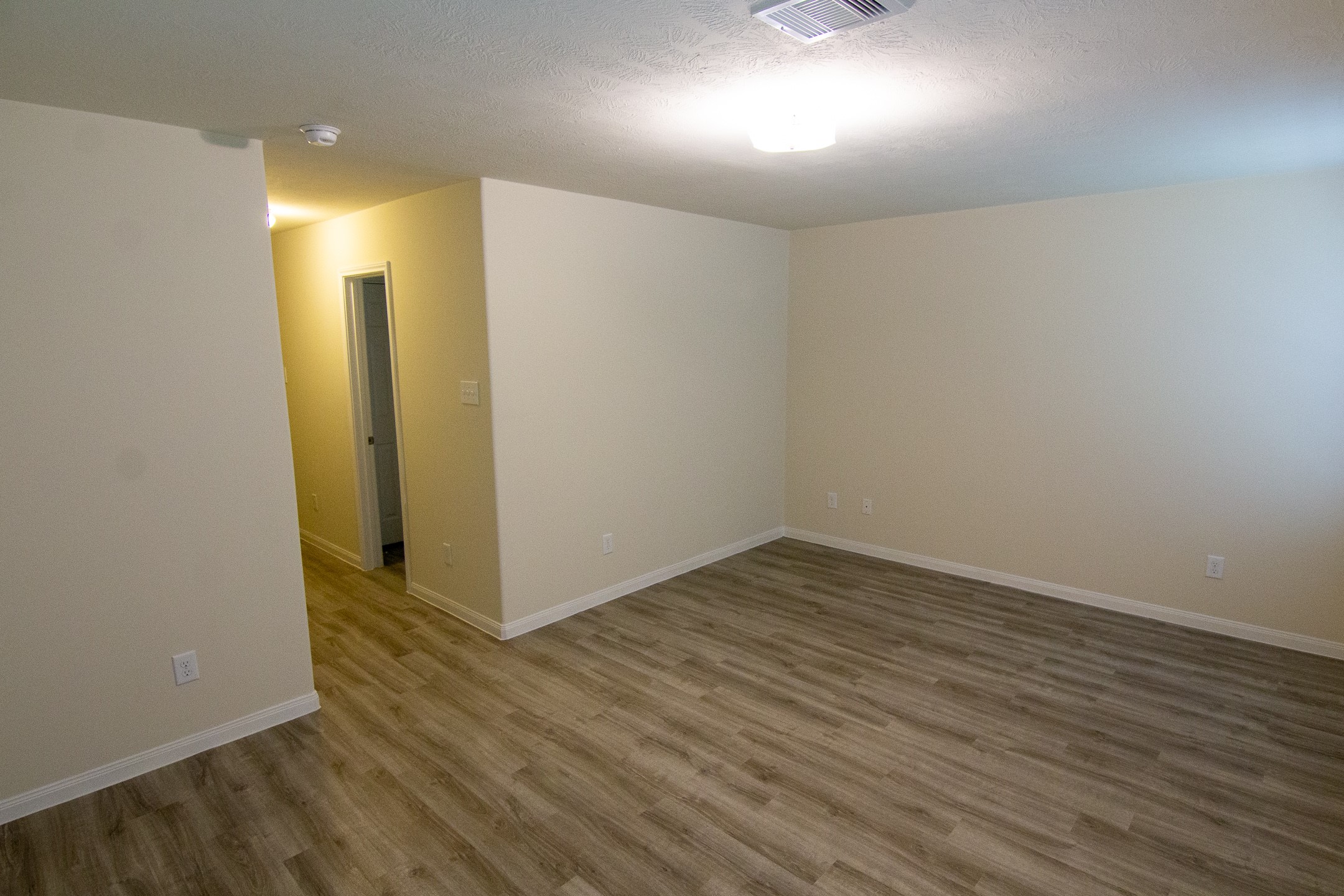 Photos may be representative of the floor plan and not the exact home. Finishes, layout, and features of the actual property for lease may vary.