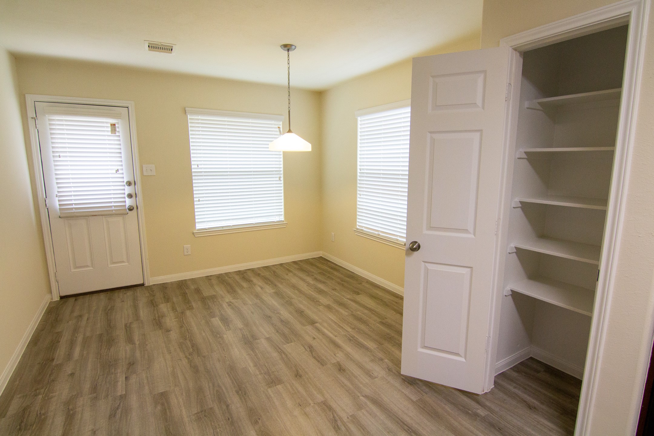 Photos may be representative of the floor plan and not the exact home. Finishes, layout, and features of the actual property for lease may vary.
