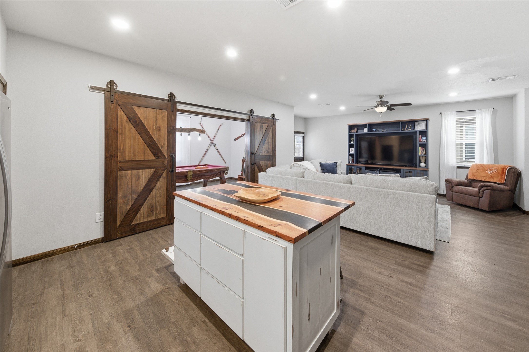 13620 Collier Park Lane, Willis, TX 77378