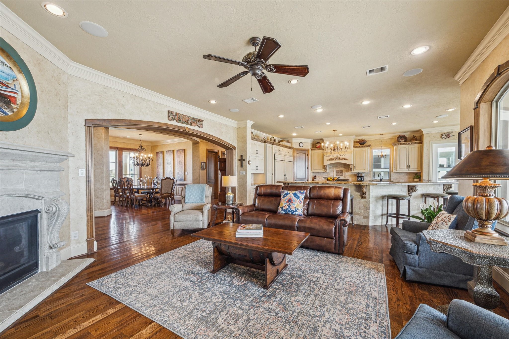 3 Trane HVAC units 16 SEER; Primary suite 1.5 tons, main living area
3.5 tons, upper level 2.5 tons