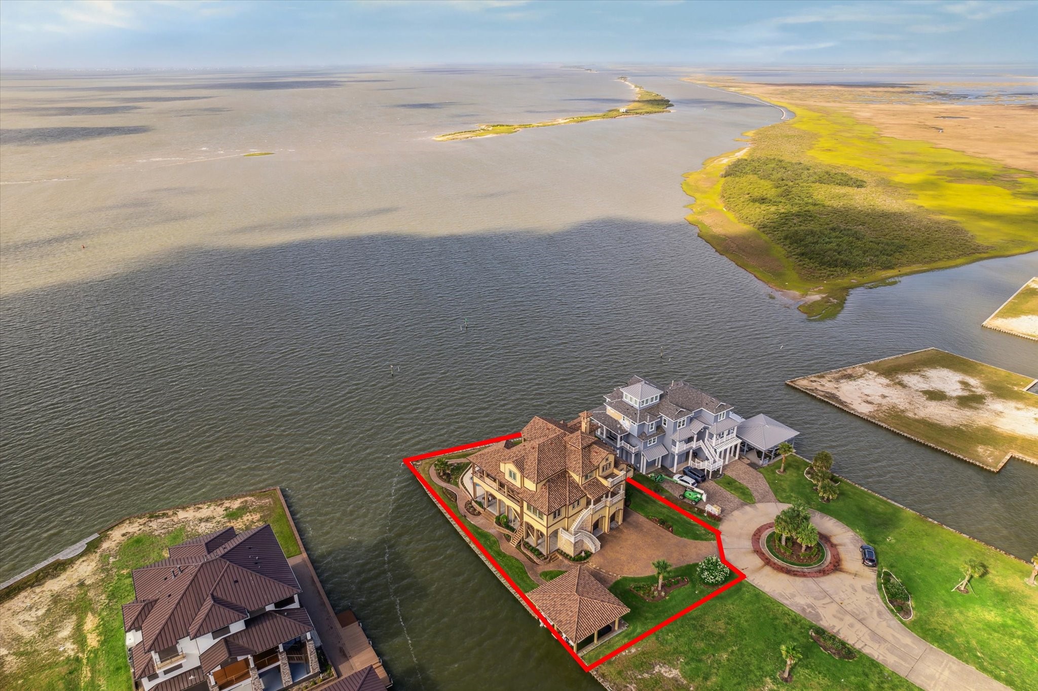 LOCATION is key and 9 Happy Jack IS IT if you're seeking a waterfront lifestyle in an exclusive gated waterfront community on West Galveston Bay. Located on the mainland, 12 miles to Galveston Island, 28 miles to the Beltway & 42 miles to downtown Houston! LOCATION is key and 9 Happy Jack IS IT if you're seeking a waterfront lifestyle in an exclusive gated waterfront community on West Galveston Bay. Located on the mainland, 12 miles to Galveston Island, 28 miles to the Beltway & 42 miles to downtown Houston!