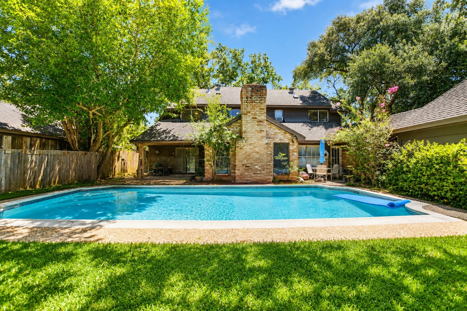 6714 Winkleman Road, Houston, TX 77083 6714 Winkleman Road, Houston, TX 77083
