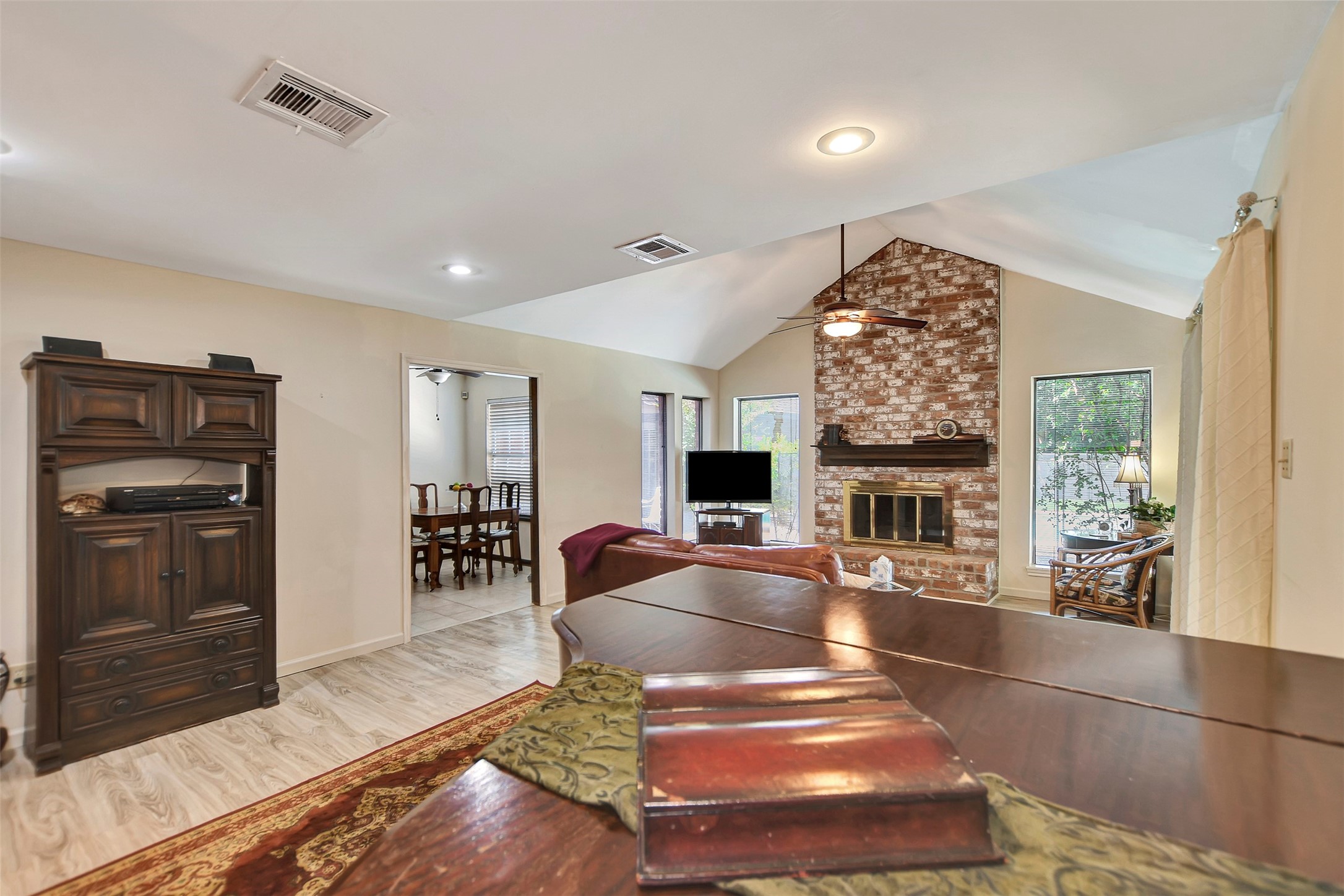 6714 Winkleman Road, Houston, TX 77083