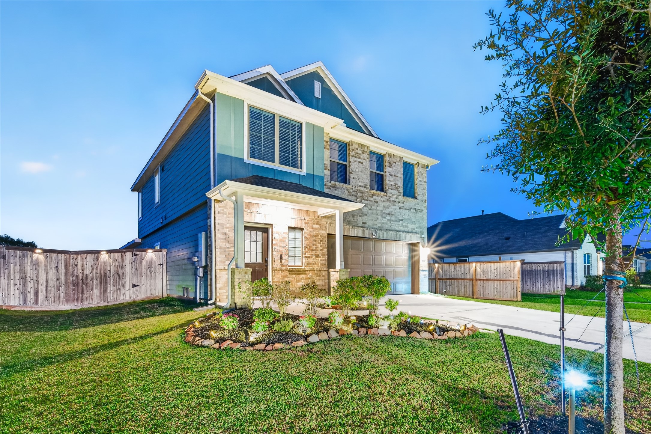 26300 Astral Way, La Marque, TX 77568
