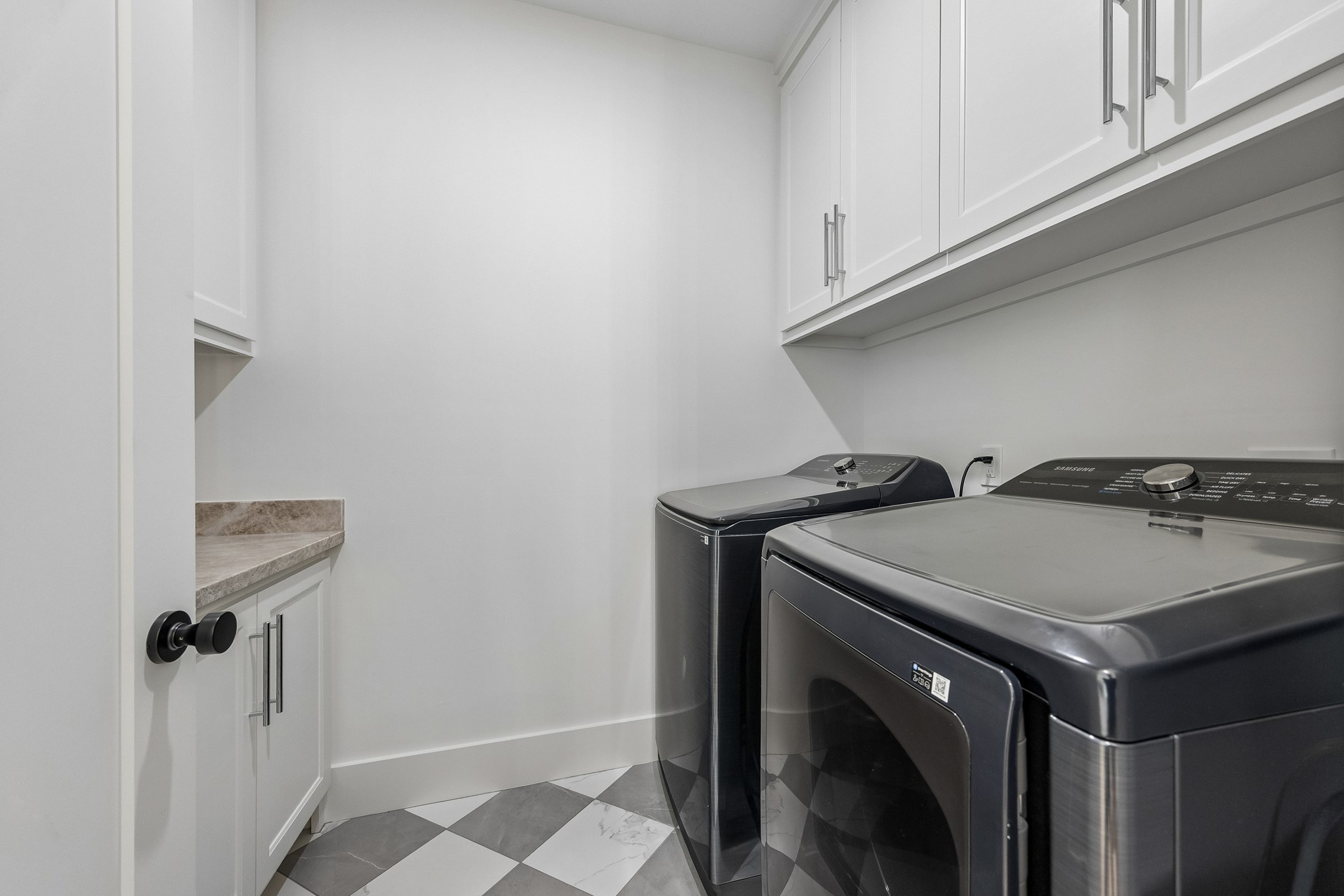 1030 Chamboard Lane, Houston, TX 77018
