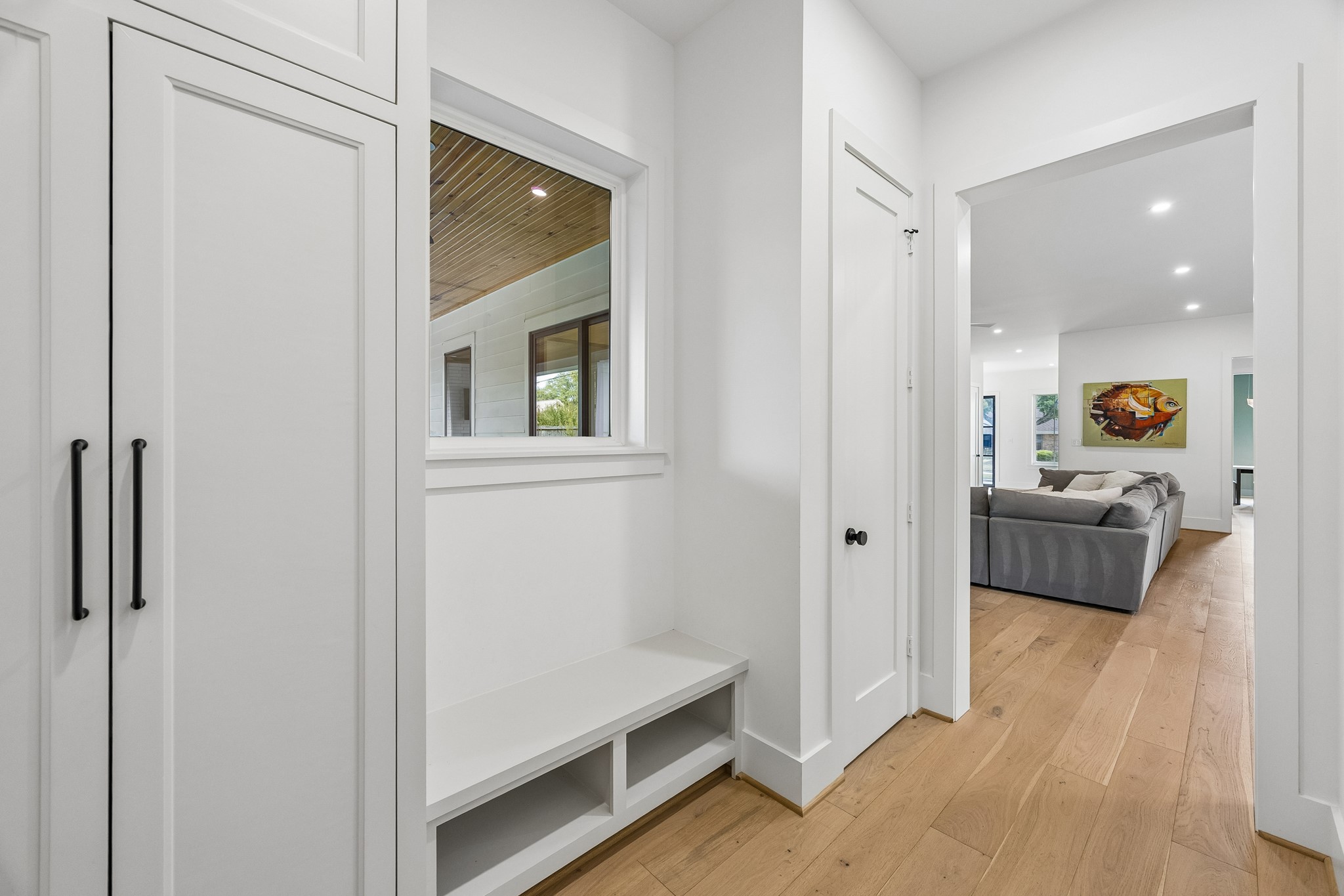 1030 Chamboard Lane, Houston, TX 77018