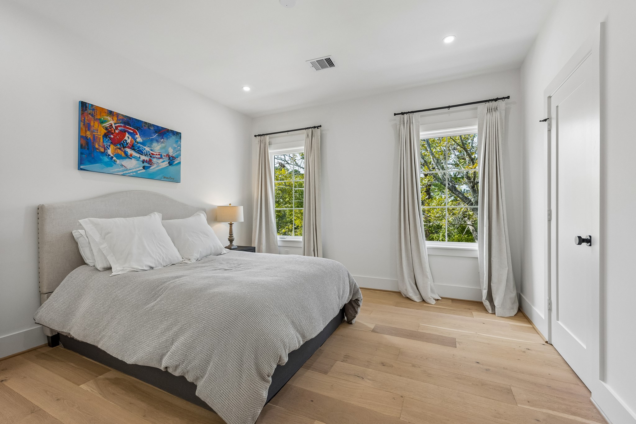 1030 Chamboard Lane, Houston, TX 77018