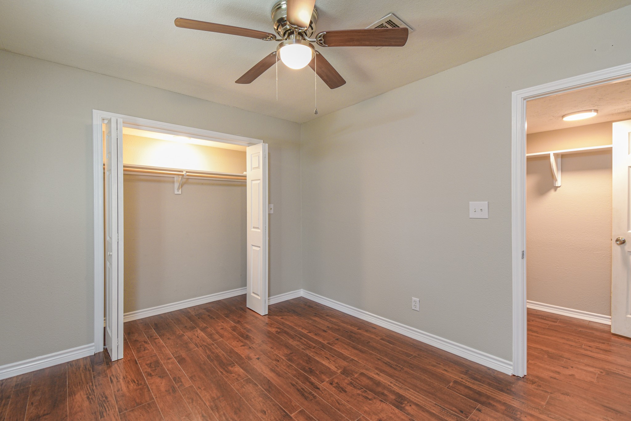 507 Sioux River Road, Conroe, TX 77316