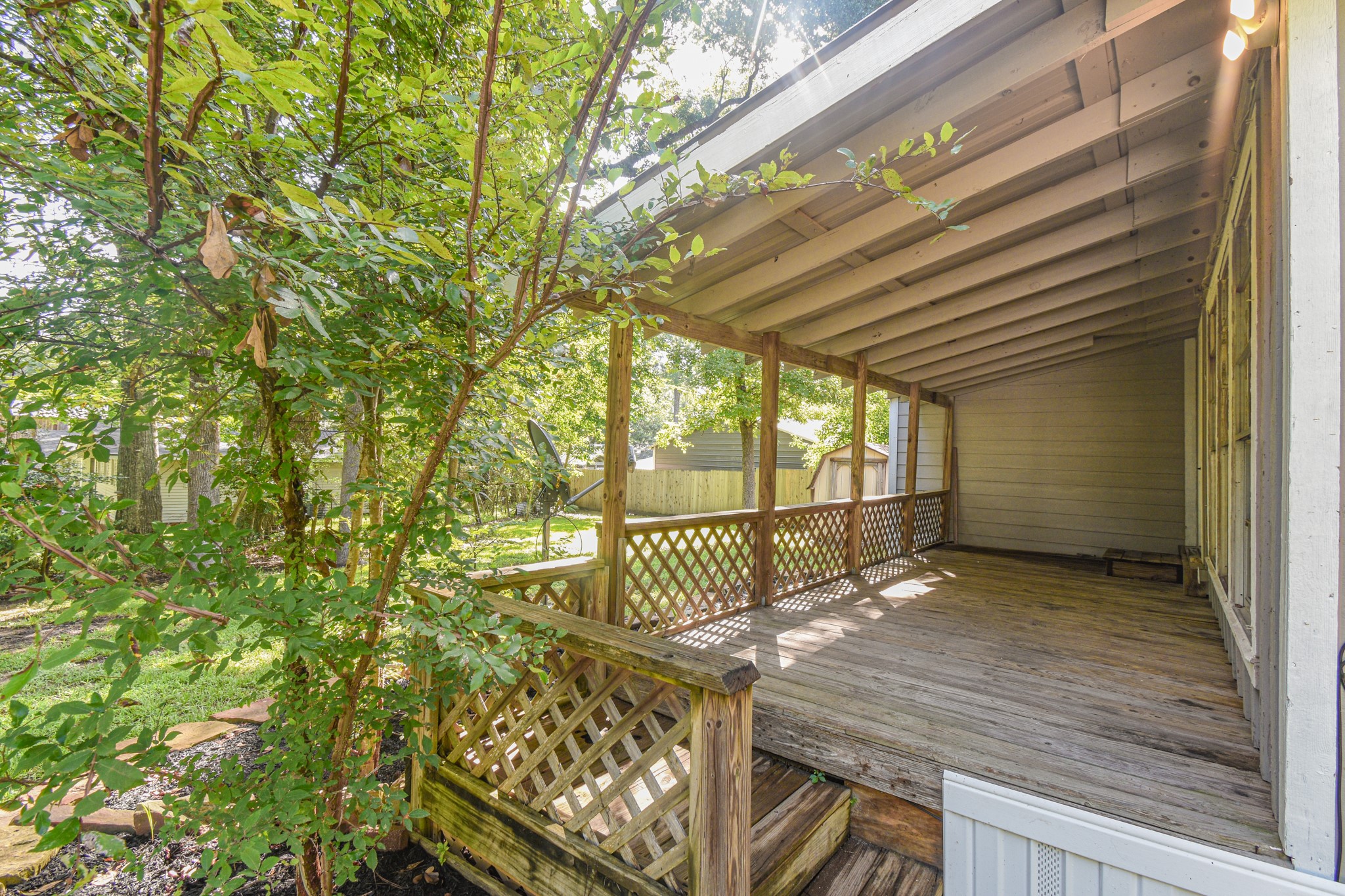 507 Sioux River Road, Conroe, TX 77316