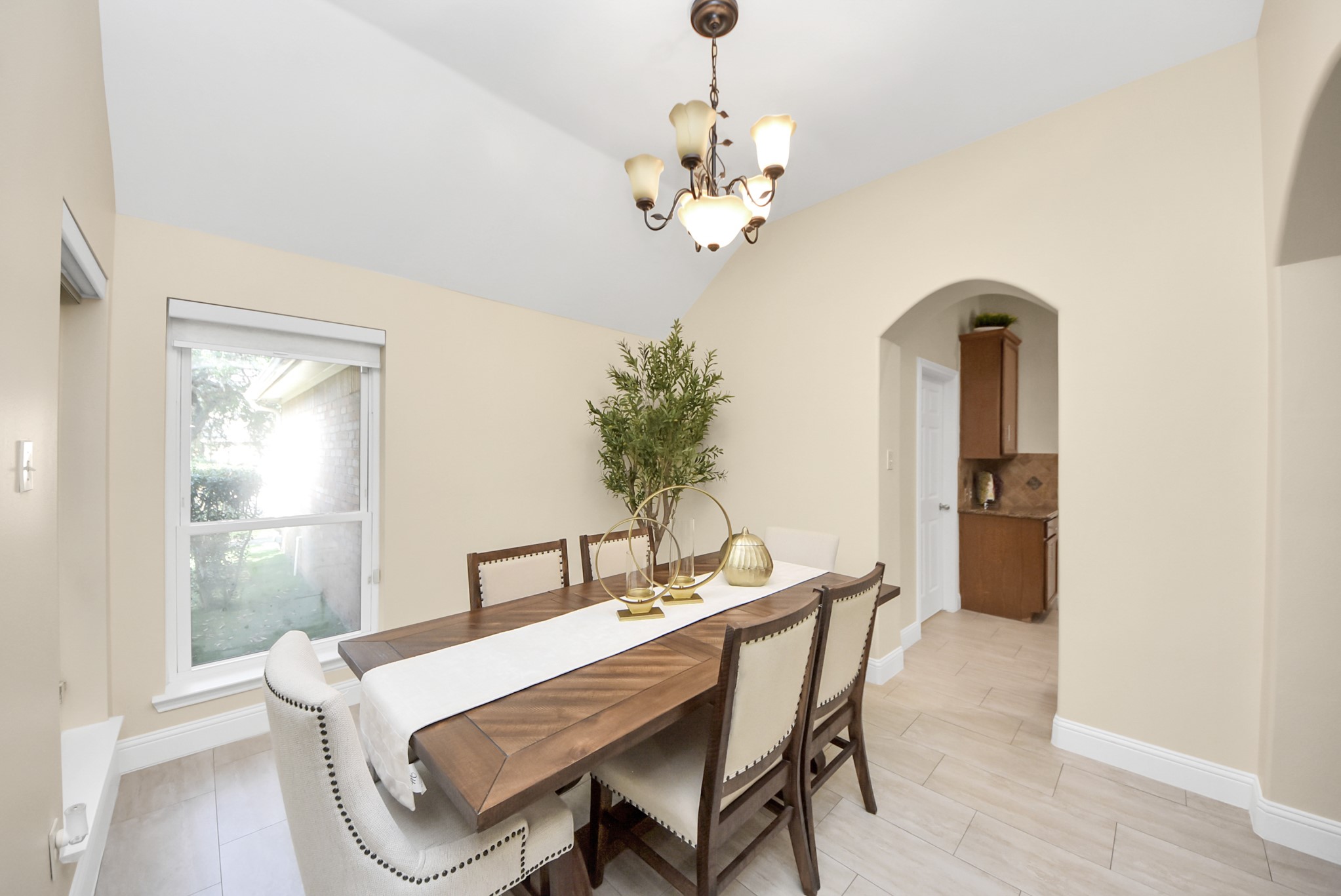 15511 Seminole Canyon Drive, Sugar Land, TX 77498