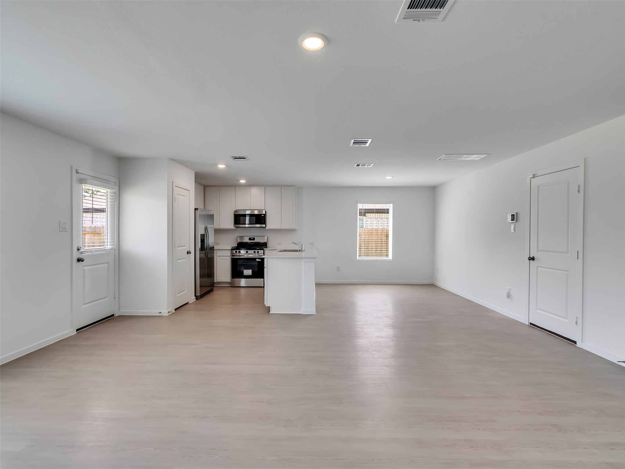 915 Capracotta Drive, Huffman, TX 77336