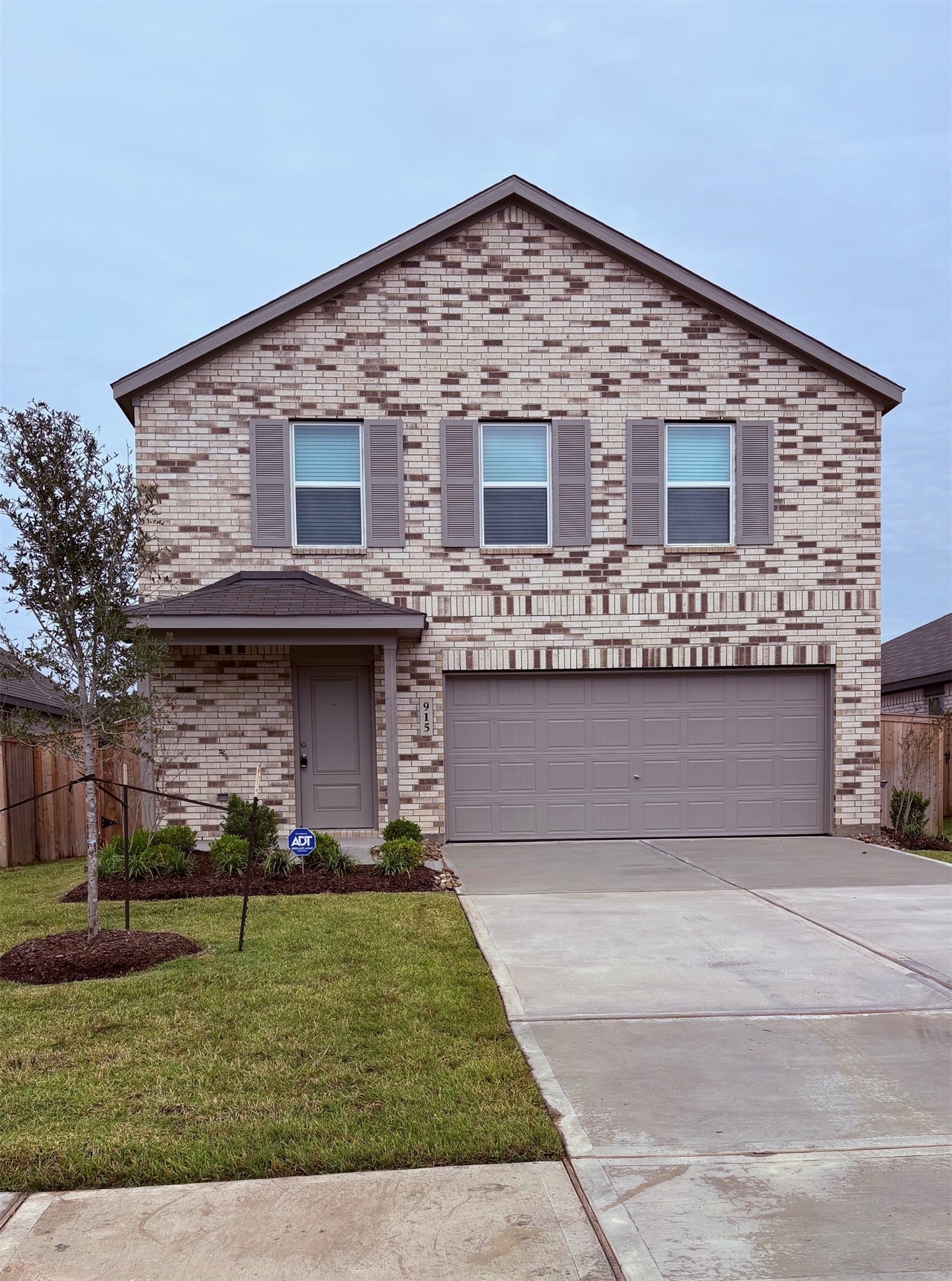 915 Capracotta Drive, Huffman, TX 77336