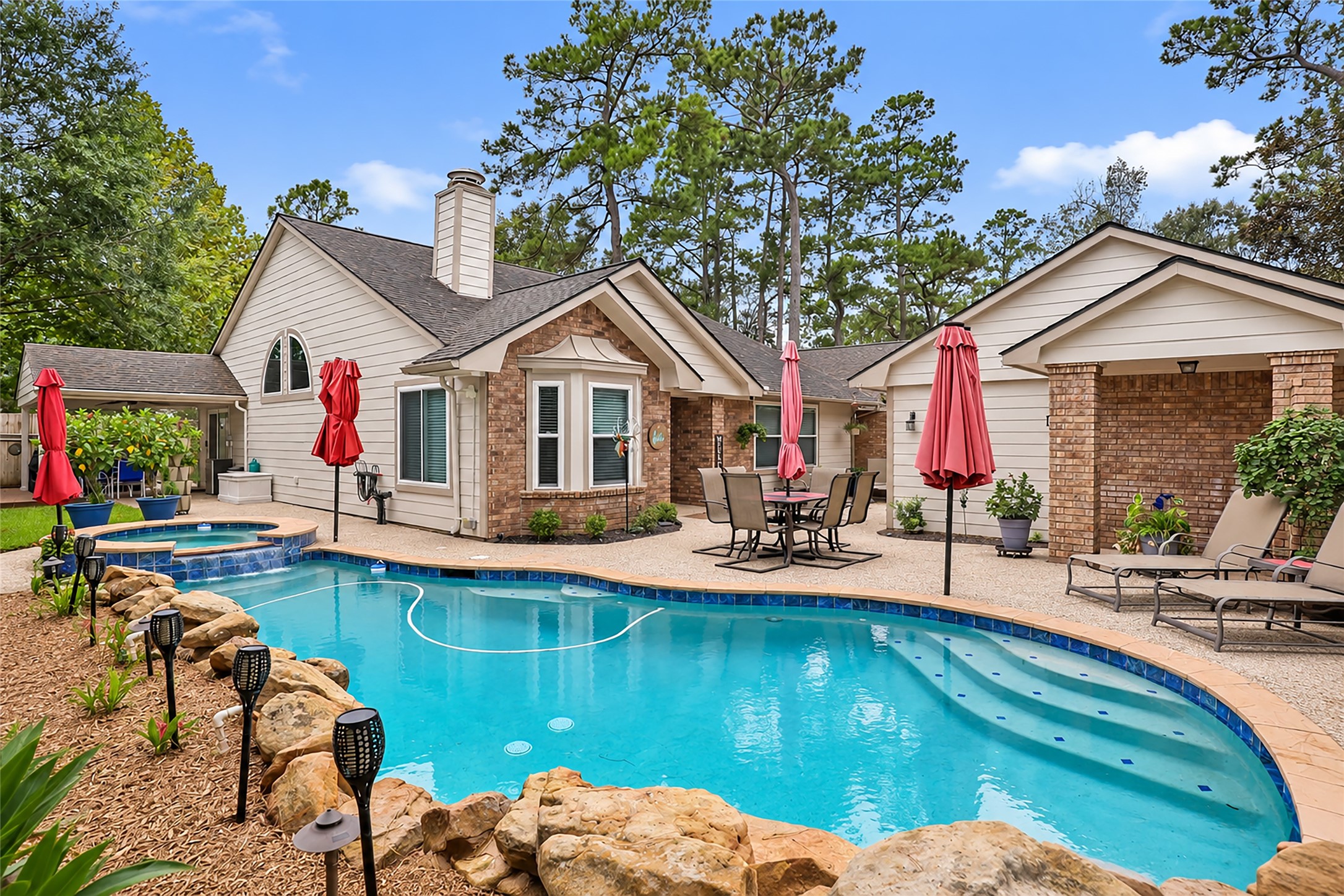 4210 Valley Glade Drive, Kingwood, TX 77345