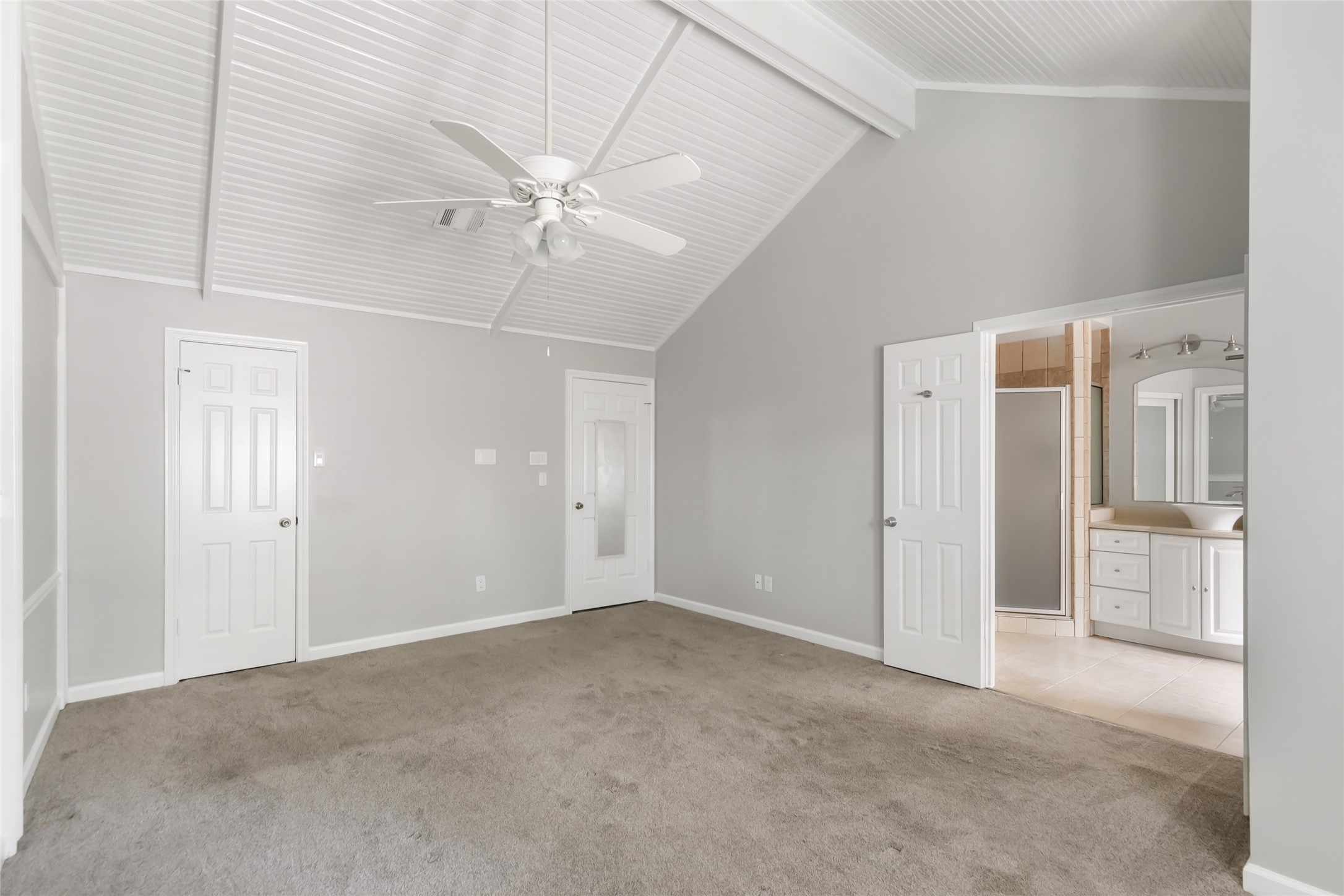 Primary bedroom suite