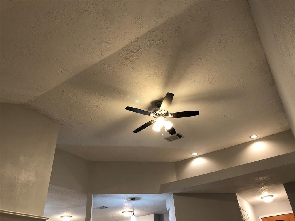 2912 Dunrich Court, League City, TX 77573