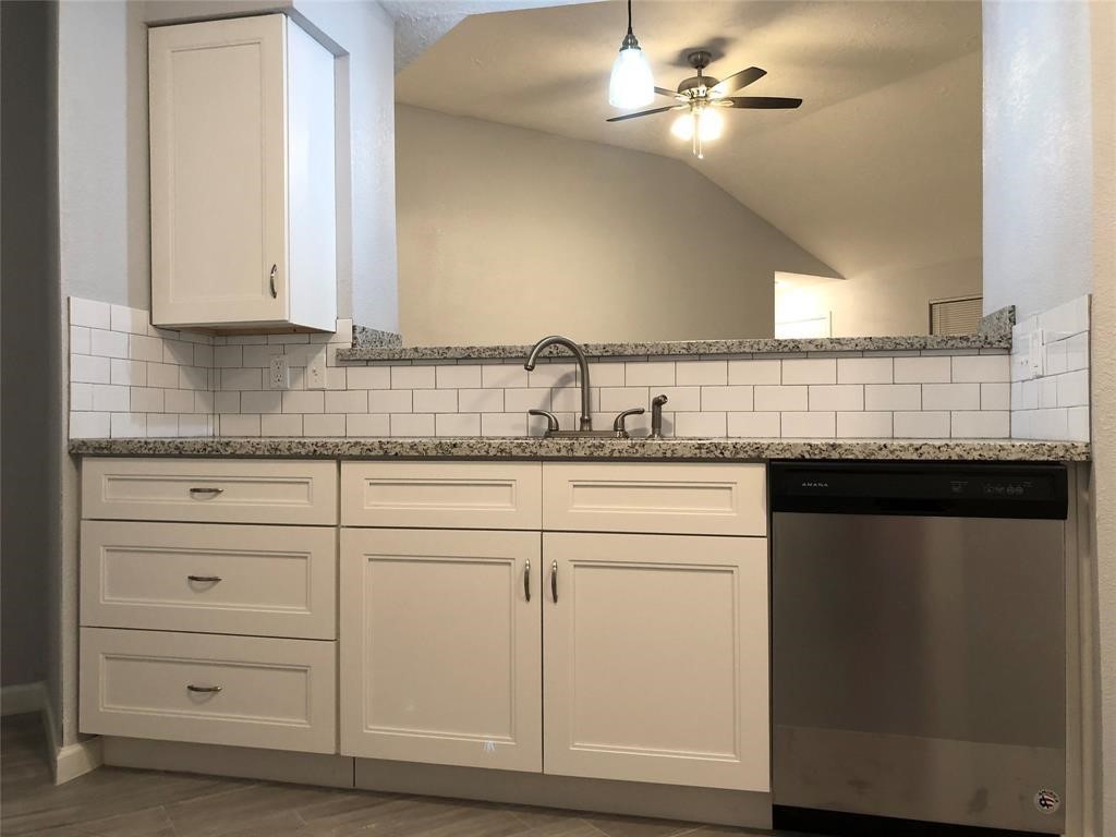 2912 Dunrich Court, League City, TX 77573