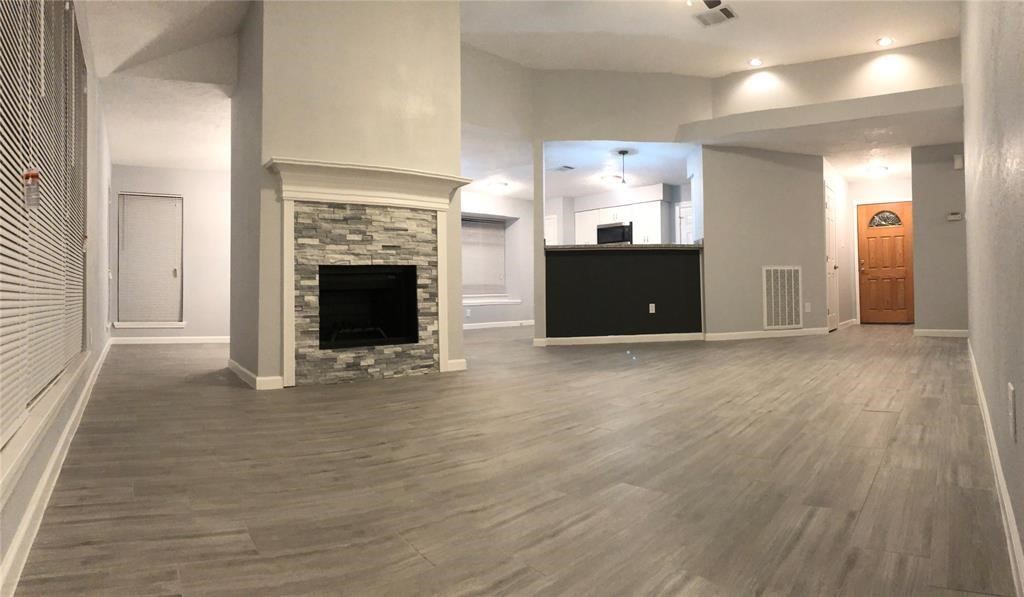2912 Dunrich Court, League City, TX 77573