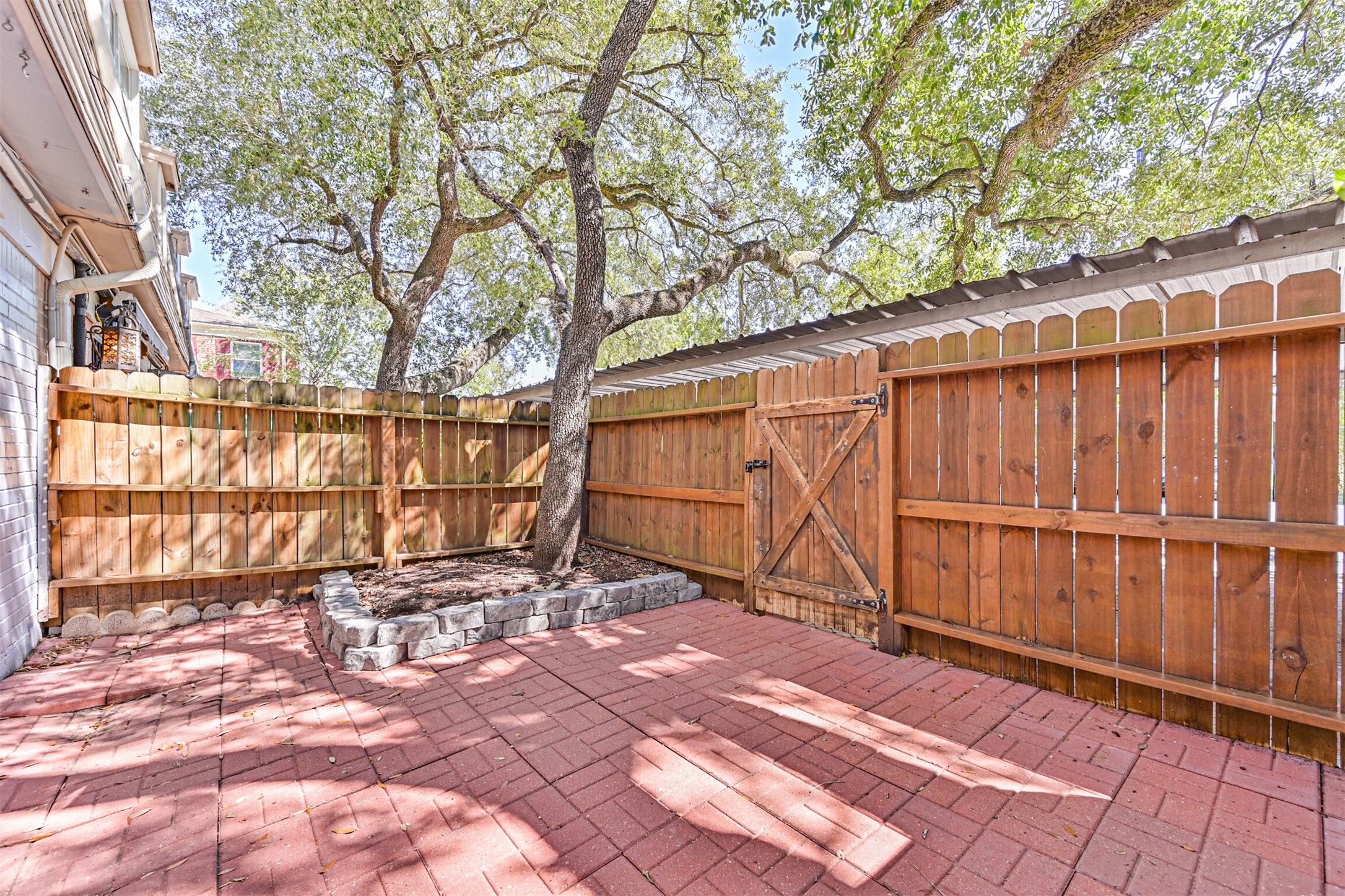 5215 Arboles Drive, #C, Houston, TX 77035