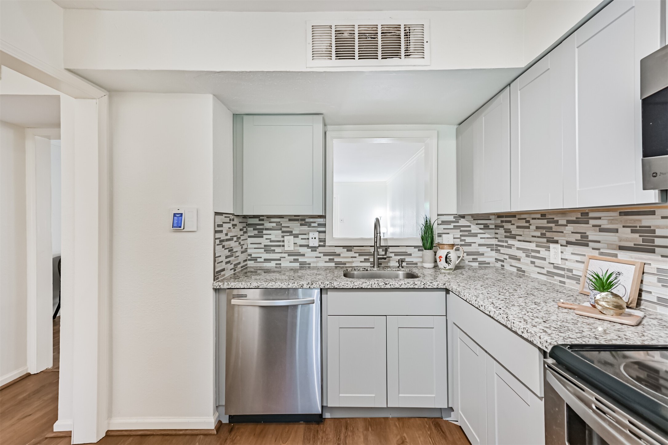 5215 Arboles Drive, #C, Houston, TX 77035