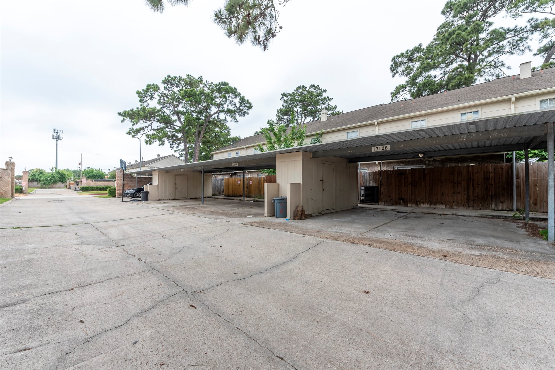17108 Beaver Springs Drive, #8, Houston, TX 77090