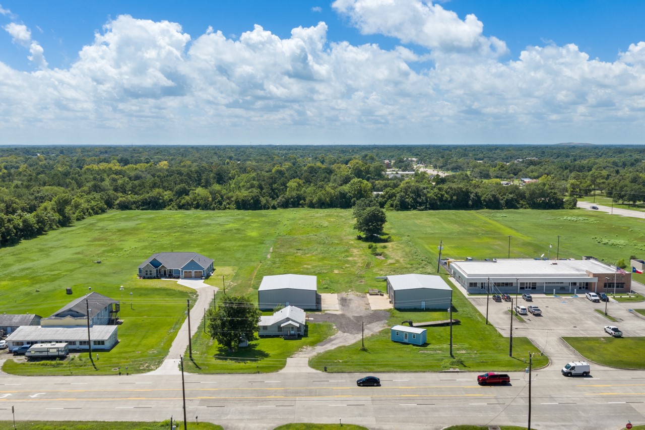 3706 FM 646 Road N, Santa Fe, TX 77510