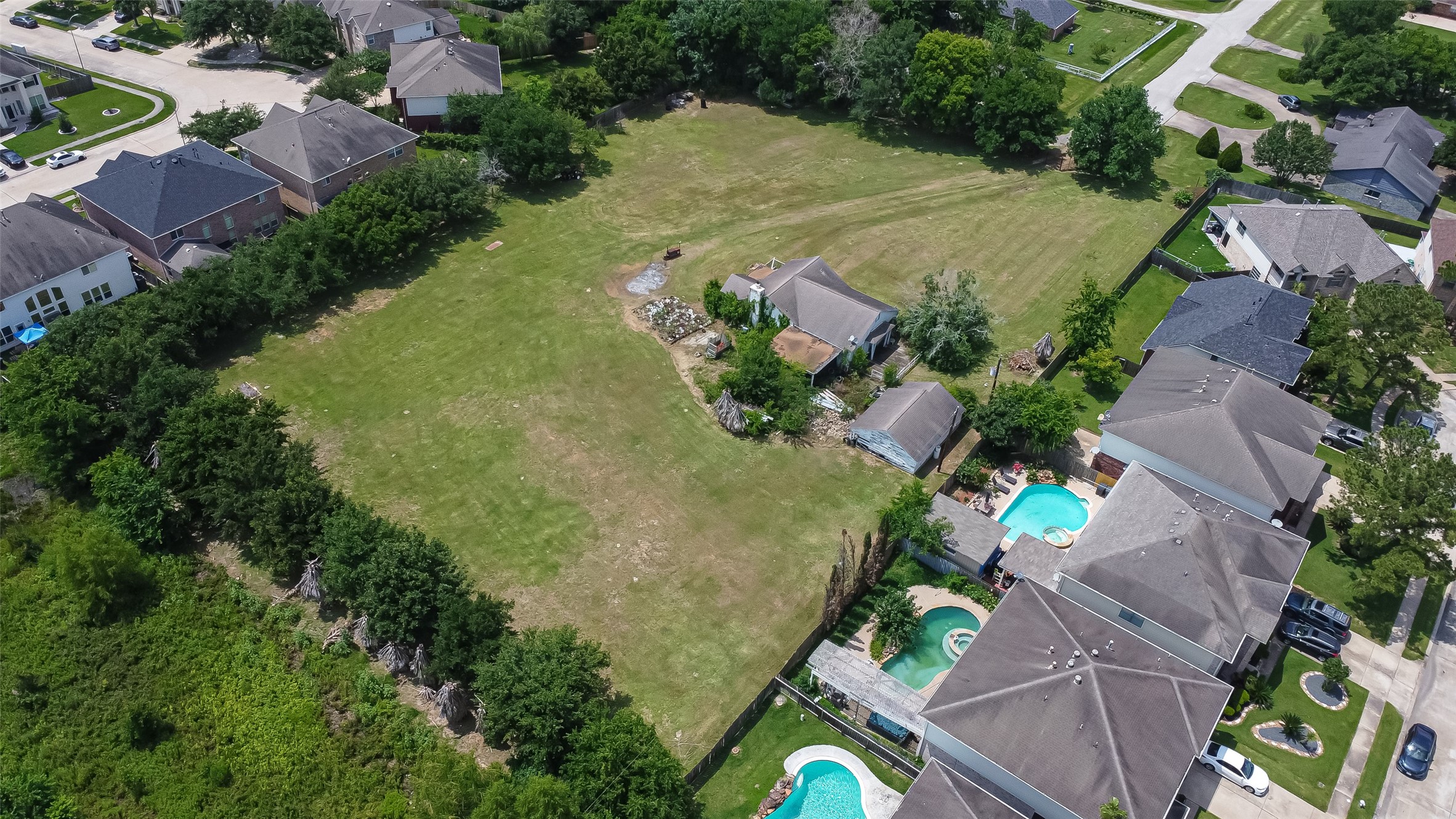 11211 S Dargail Street, Sugar Land, TX 77478