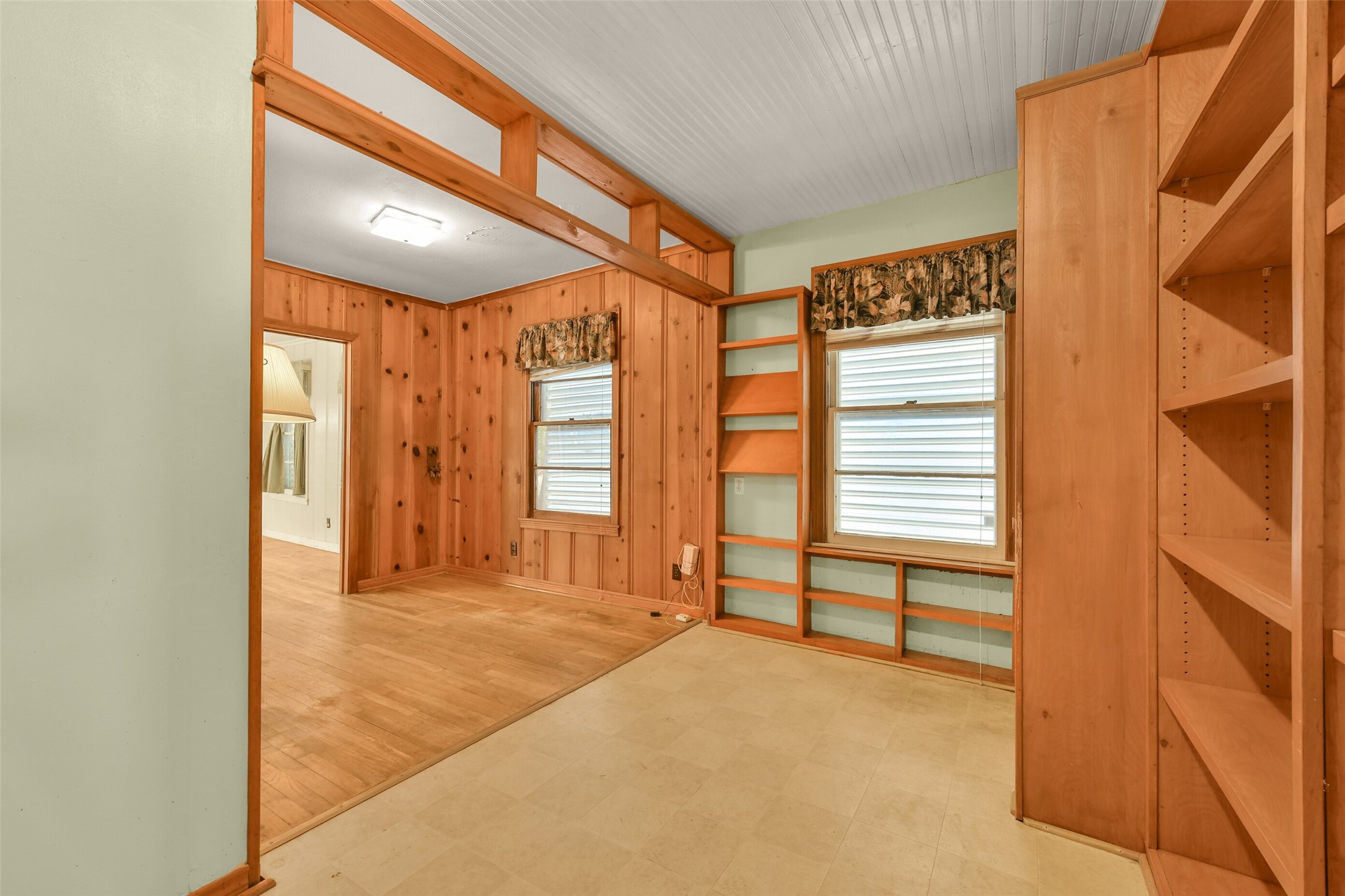 1321 Avenue K, Galveston, TX 77550