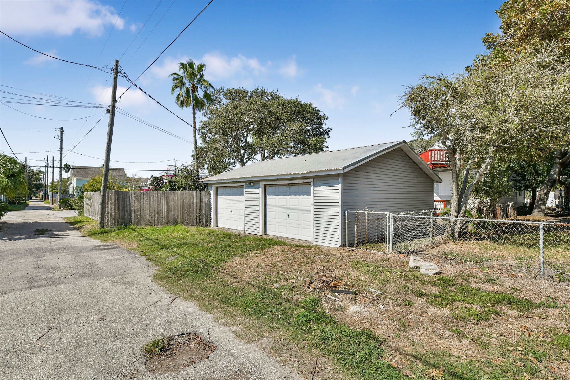 1321 Avenue K, Galveston, TX 77550