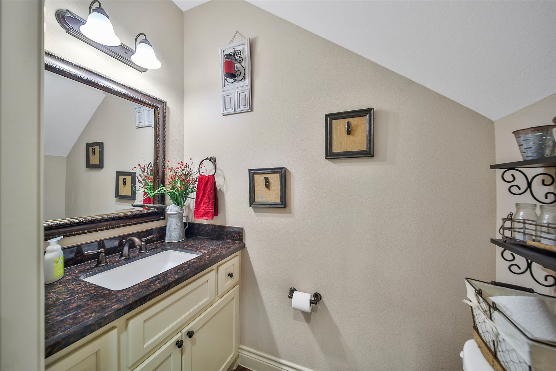 9107 Black Buck Lane, Conroe, TX 77303