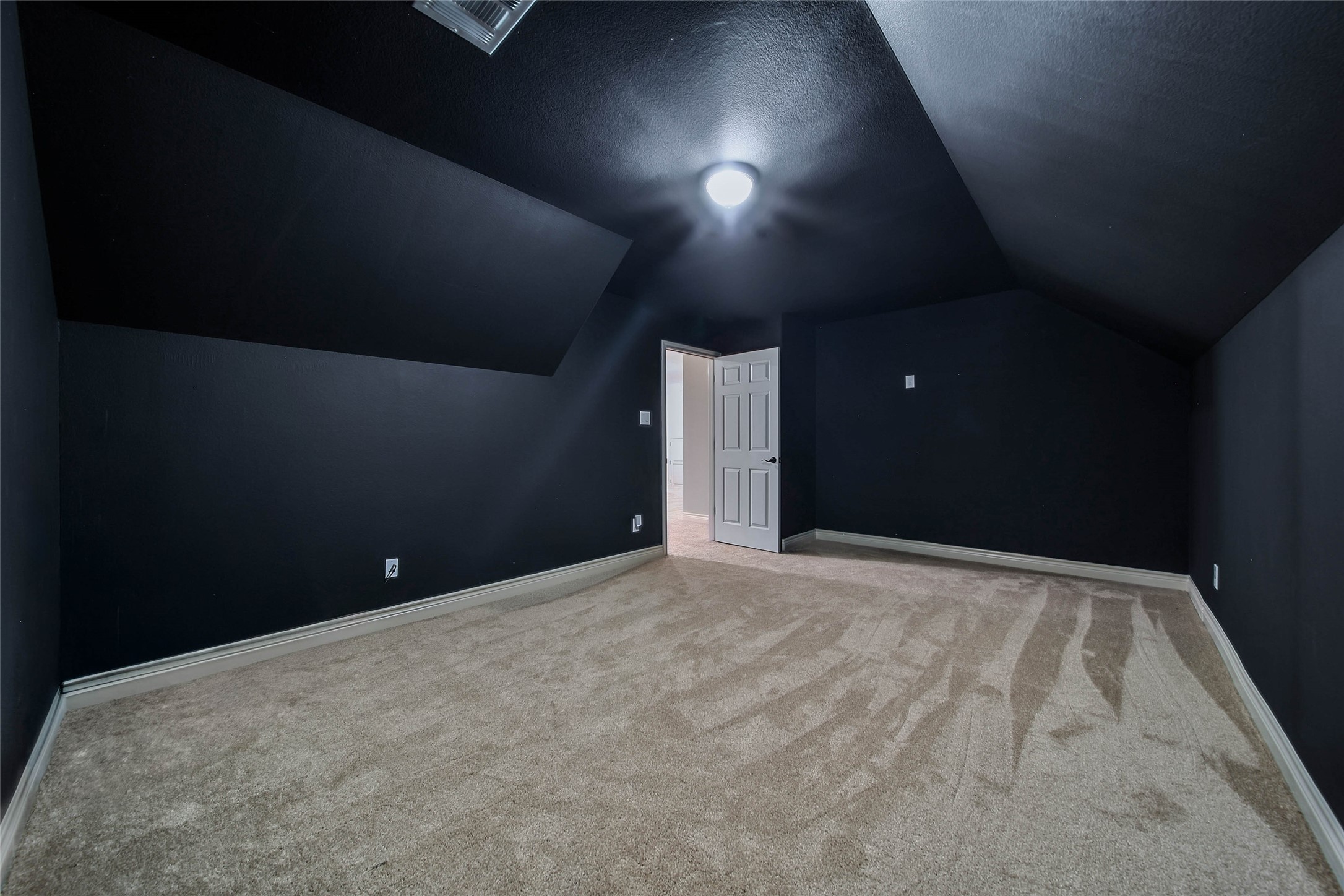 9107 Black Buck Lane, Conroe, TX 77303