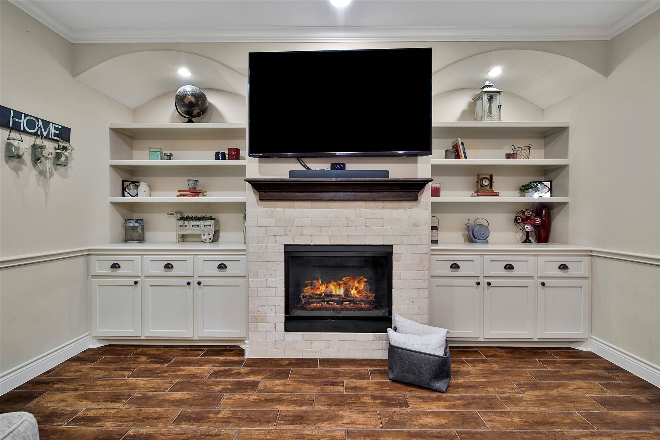 9107 Black Buck Lane, Conroe, TX 77303