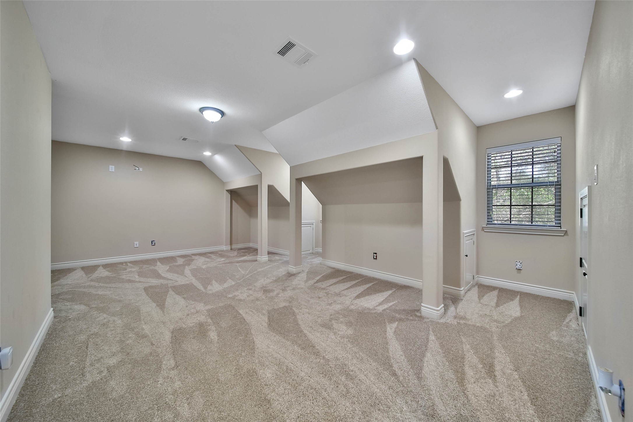 9107 Black Buck Lane, Conroe, TX 77303
