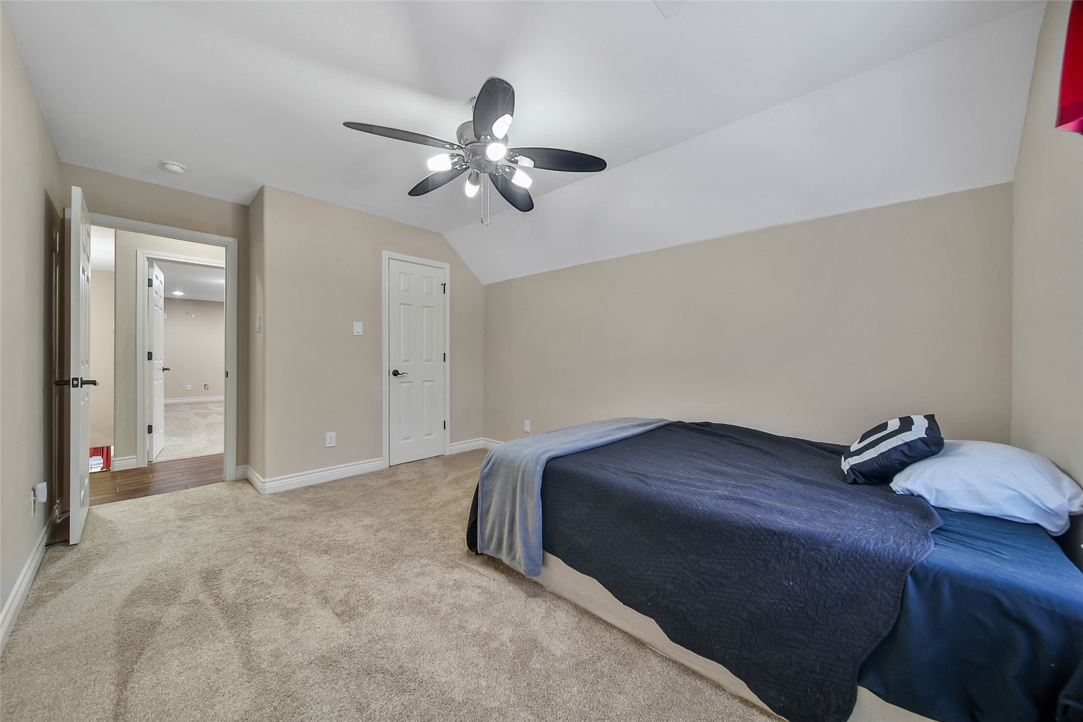 9107 Black Buck Lane, Conroe, TX 77303