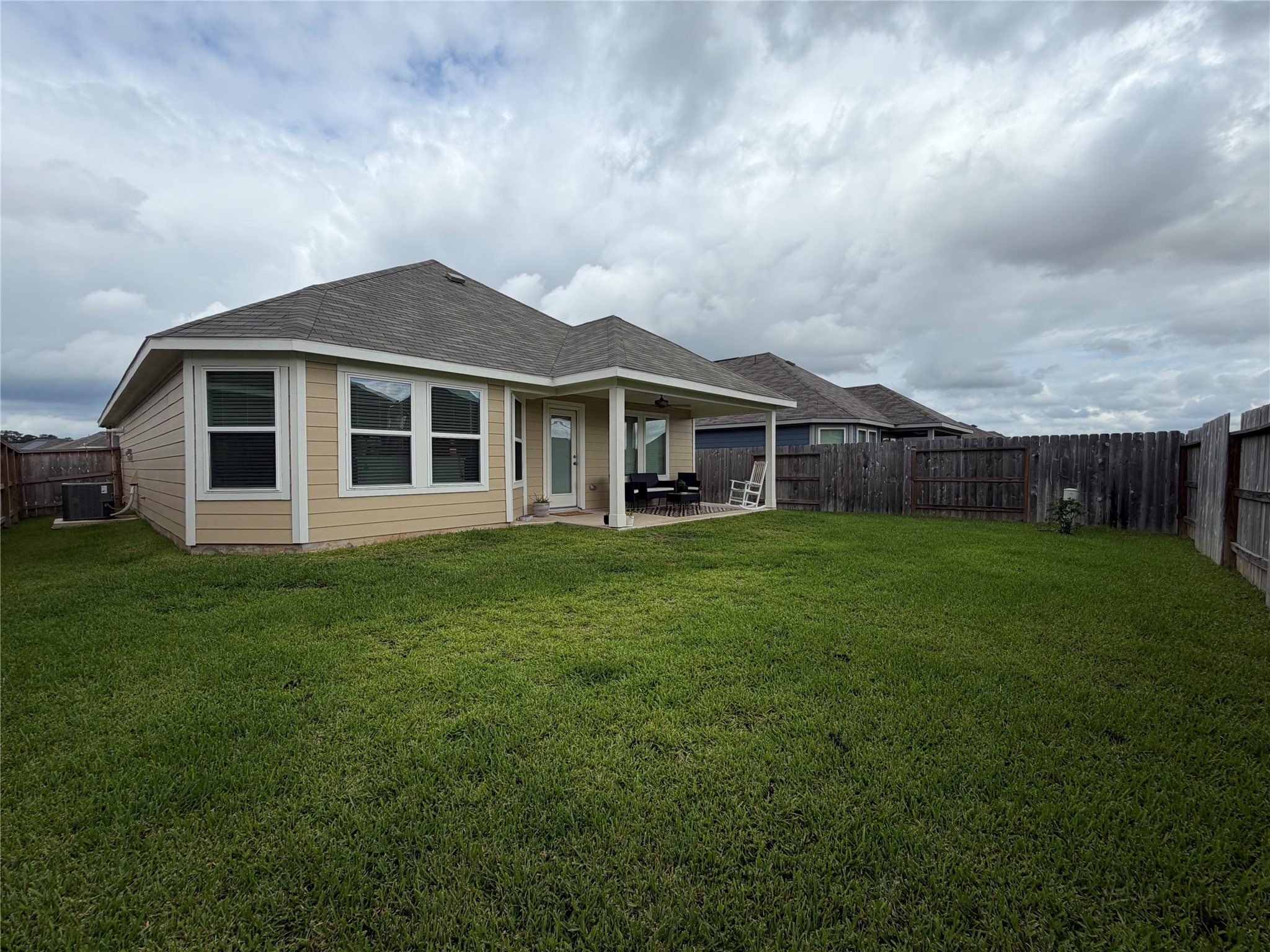 116 Pine Bend Court, Magnolia, TX 77354