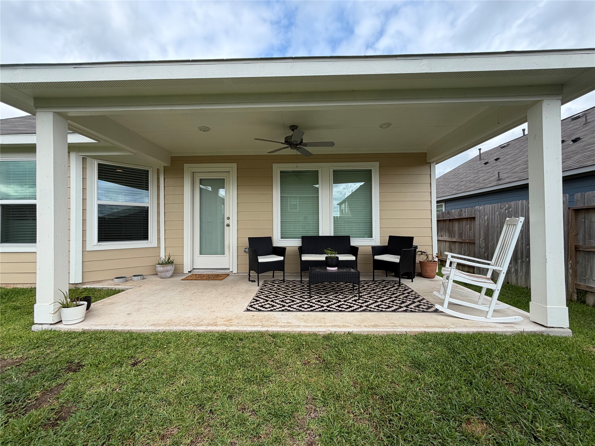 116 Pine Bend Court, Magnolia, TX 77354