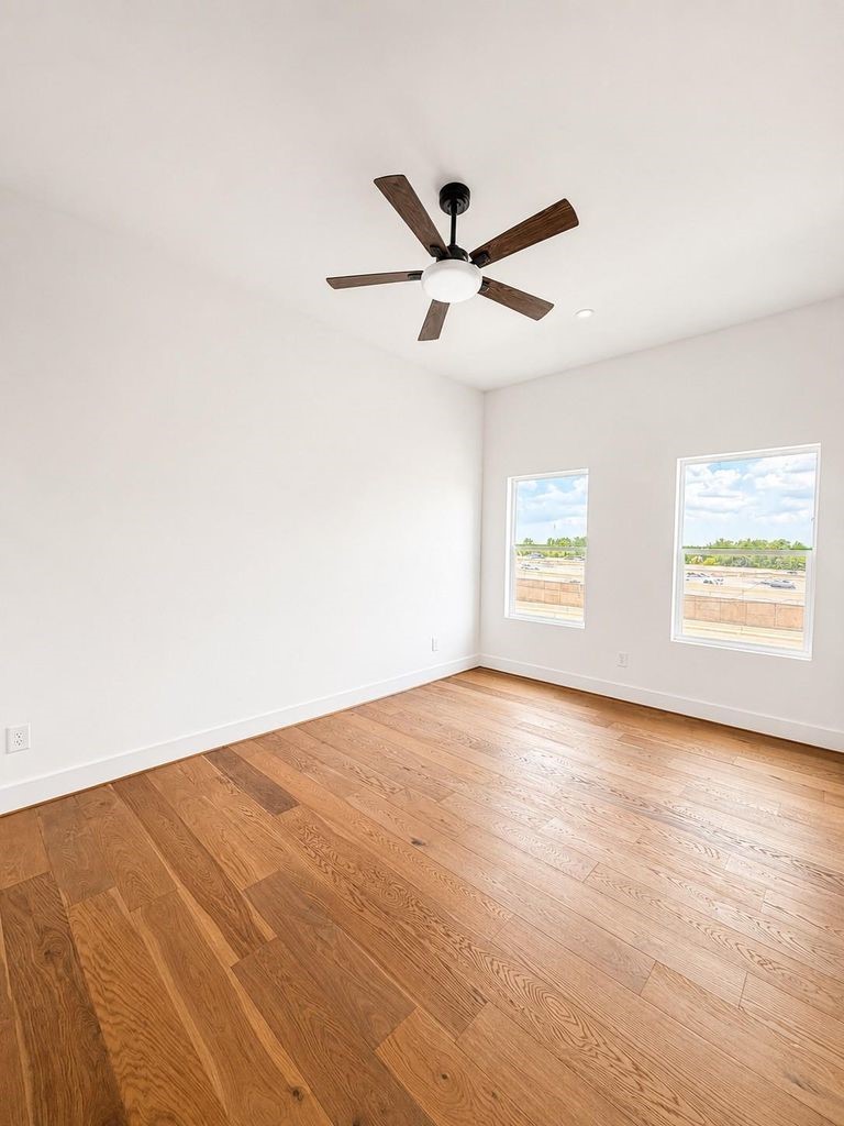 2210 Brackenridge Street, Houston, TX 77026
