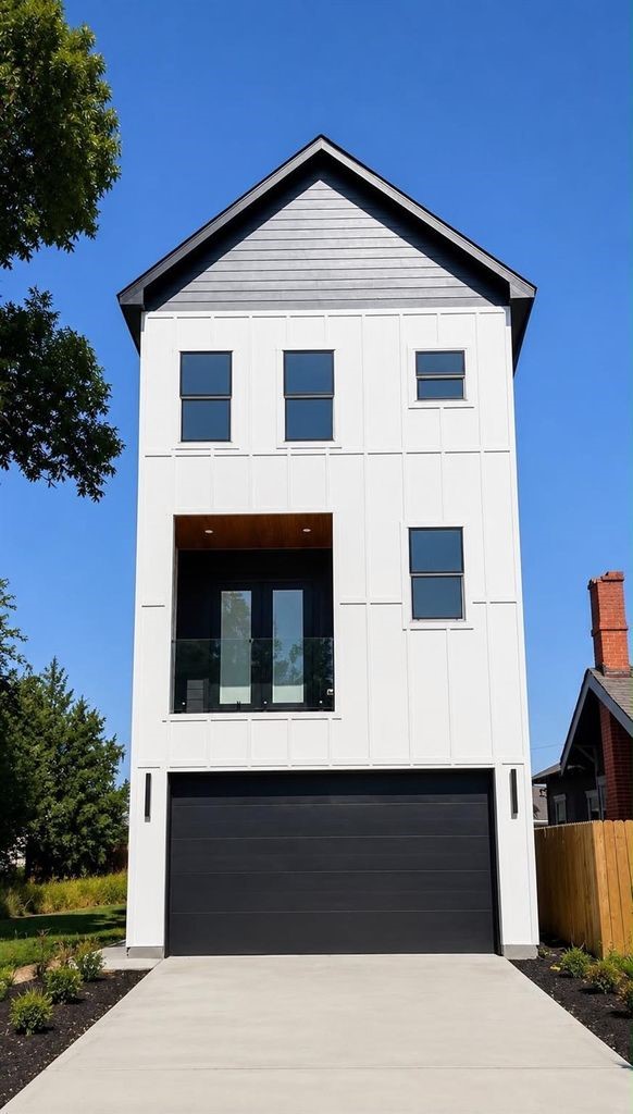 2210 Brackenridge Street, Houston, TX 77026 2210 Brackenridge Street, Houston, TX 77026