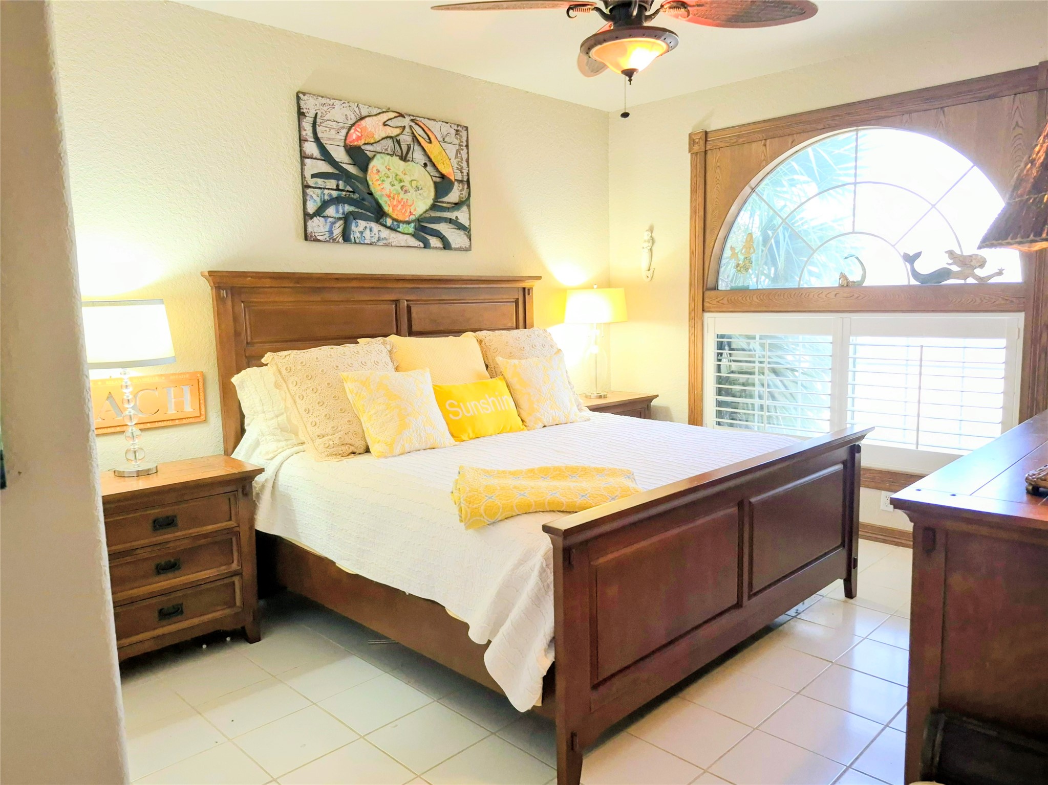 111 Kona Drive, Tiki Island, TX 77554