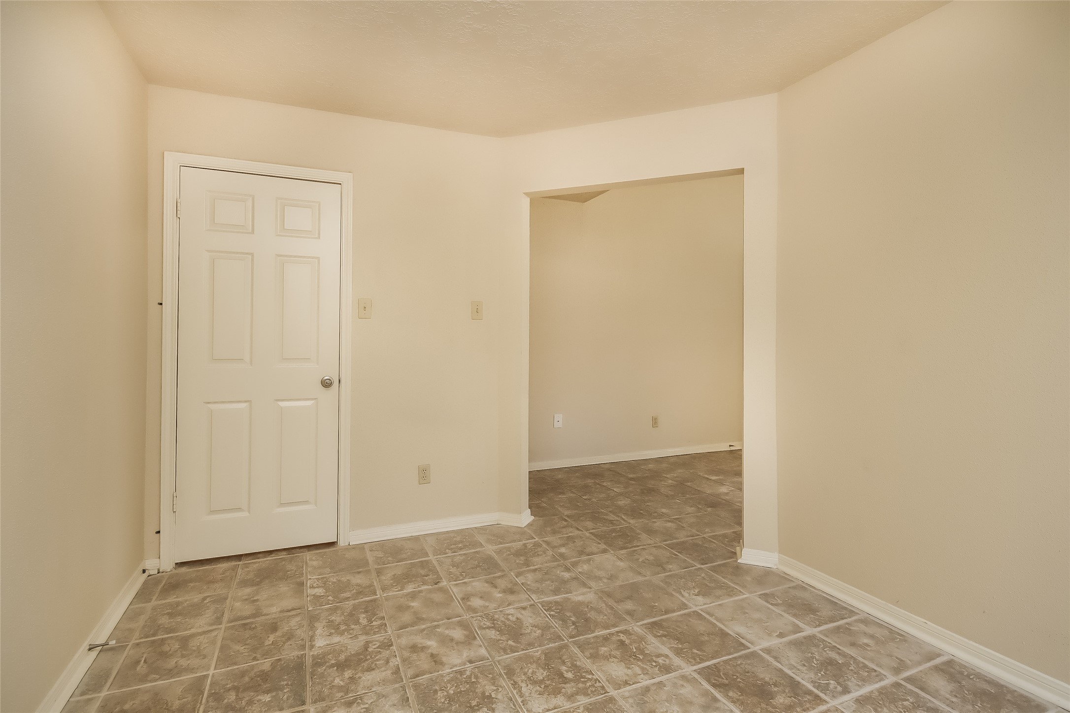 7327 Maple Walk Drive, Humble, TX 77346