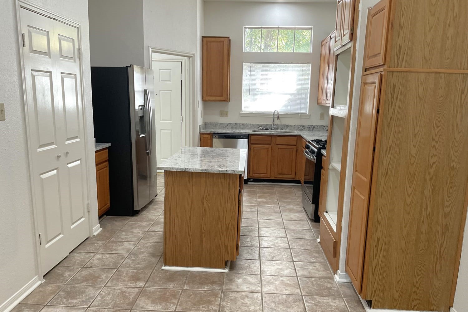 7327 Maple Walk Drive, Humble, TX 77346